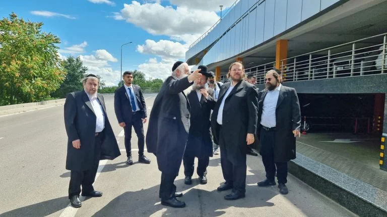 The minister on his work tour