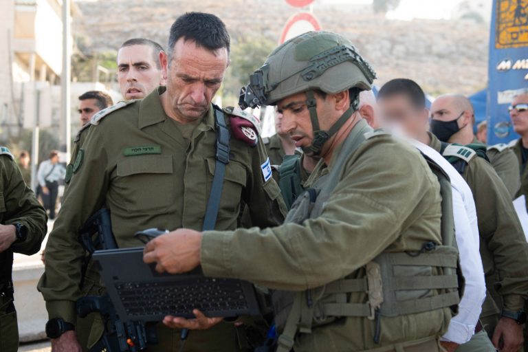 The Chief of Staff at the scene of the attack