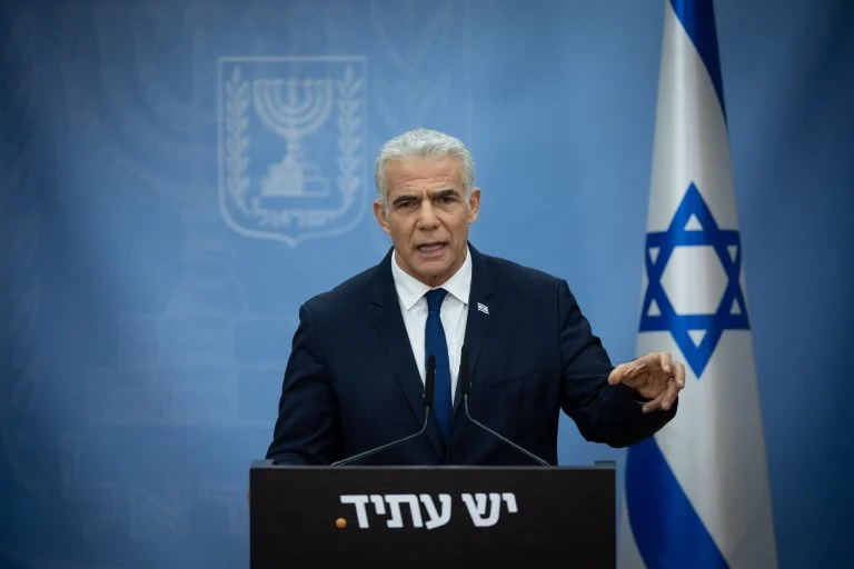 Yair Lapid, Yesh Atid responded