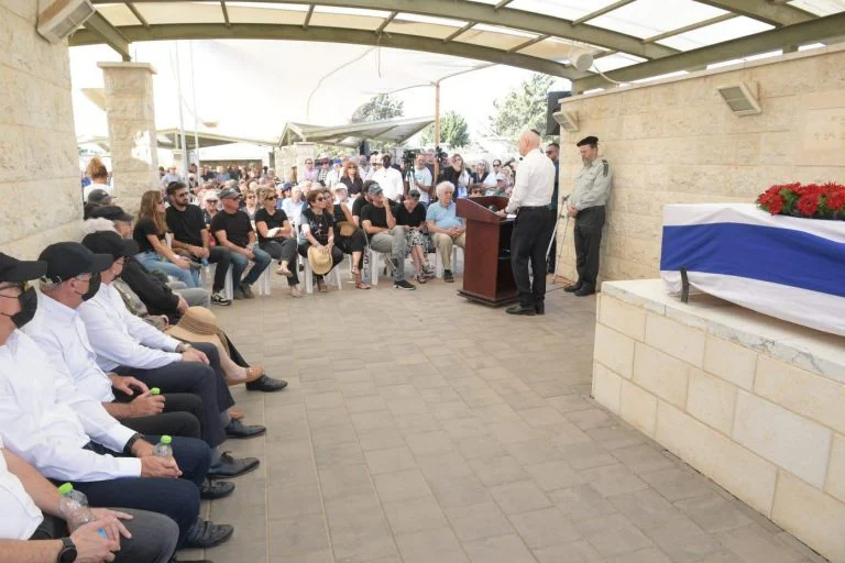 Photo: Bruno Sharvit, GPO