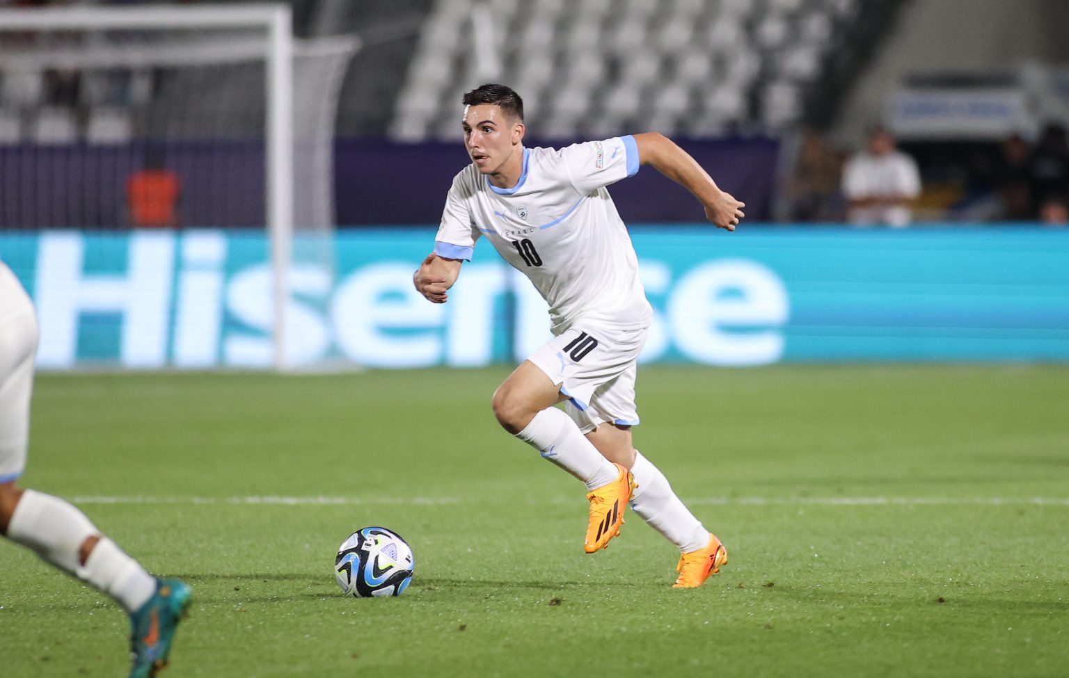 Oskar Gluch, impressed 