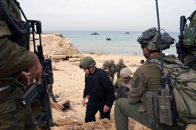 Gallant in the Gaza Strip