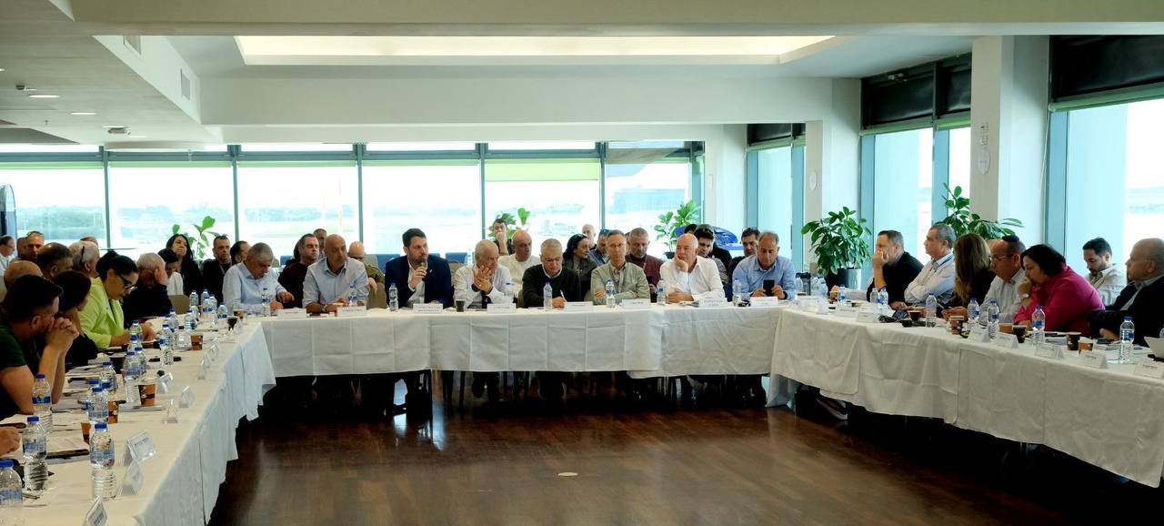 Gaming out a war scenario for the airports.