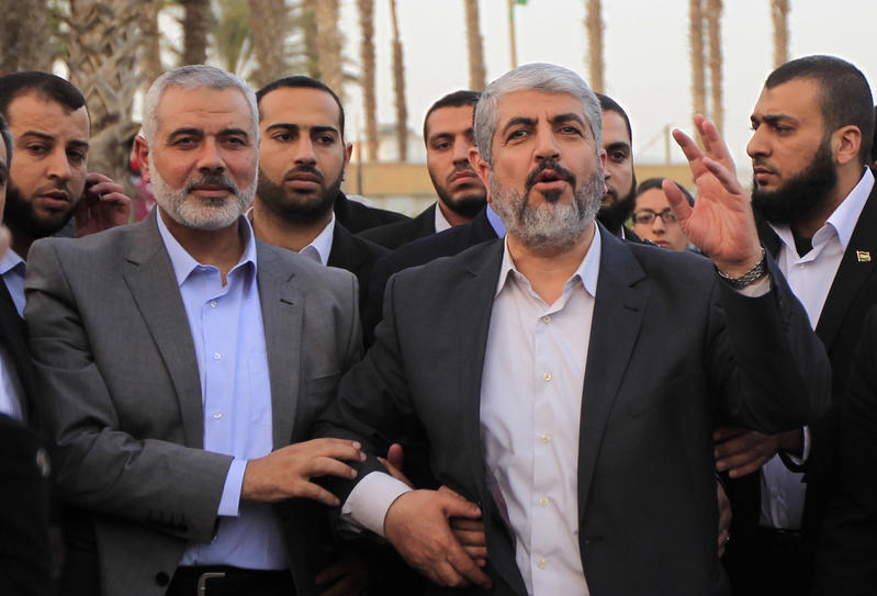Ismail Haniyeh(on the left), Khaled Mashal.