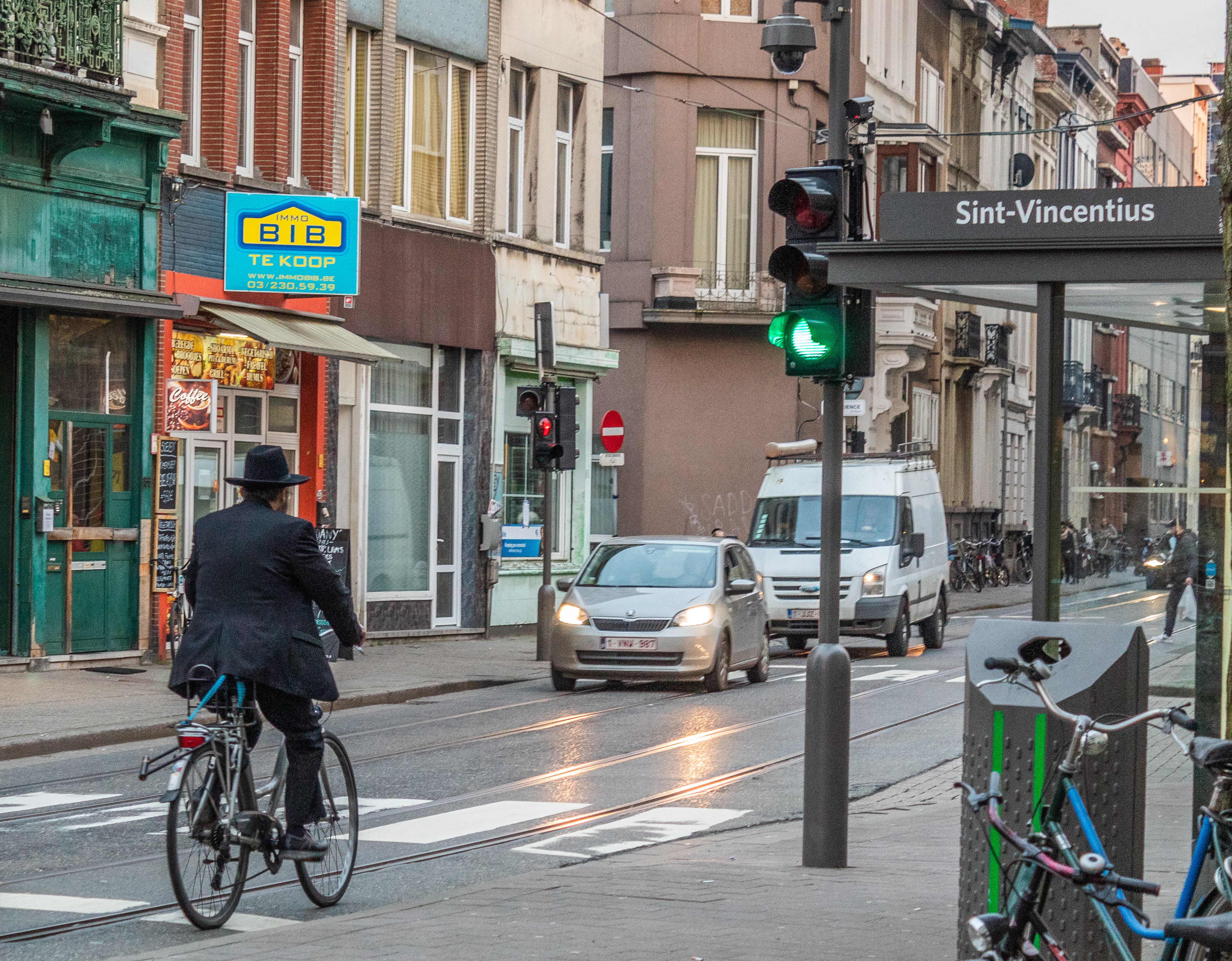 Jewish man riding a bicycle in Antwerp