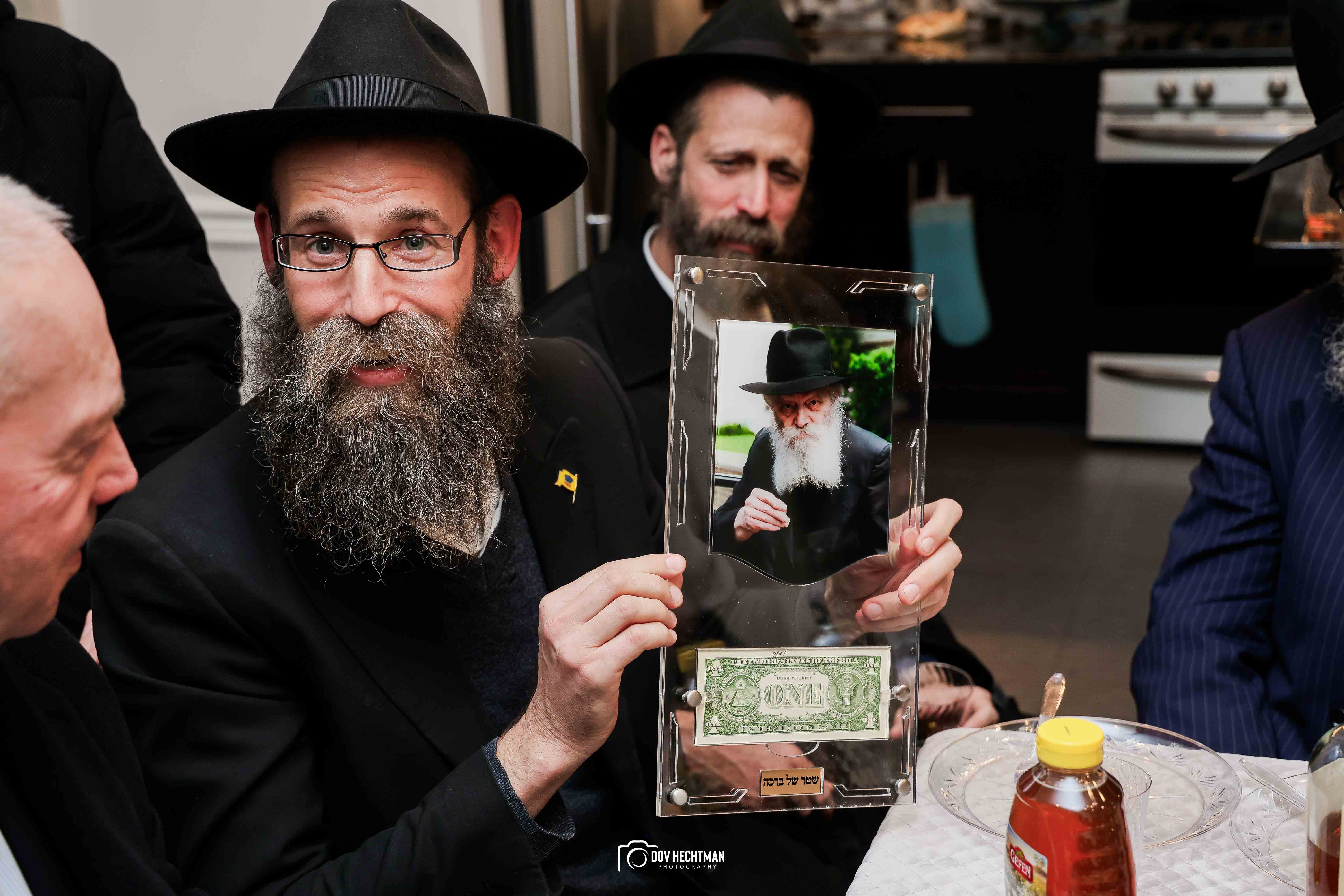 From Israel's War Room to 770: Yoav Gallant goes to Brooklyn to thank Chabad emissaries