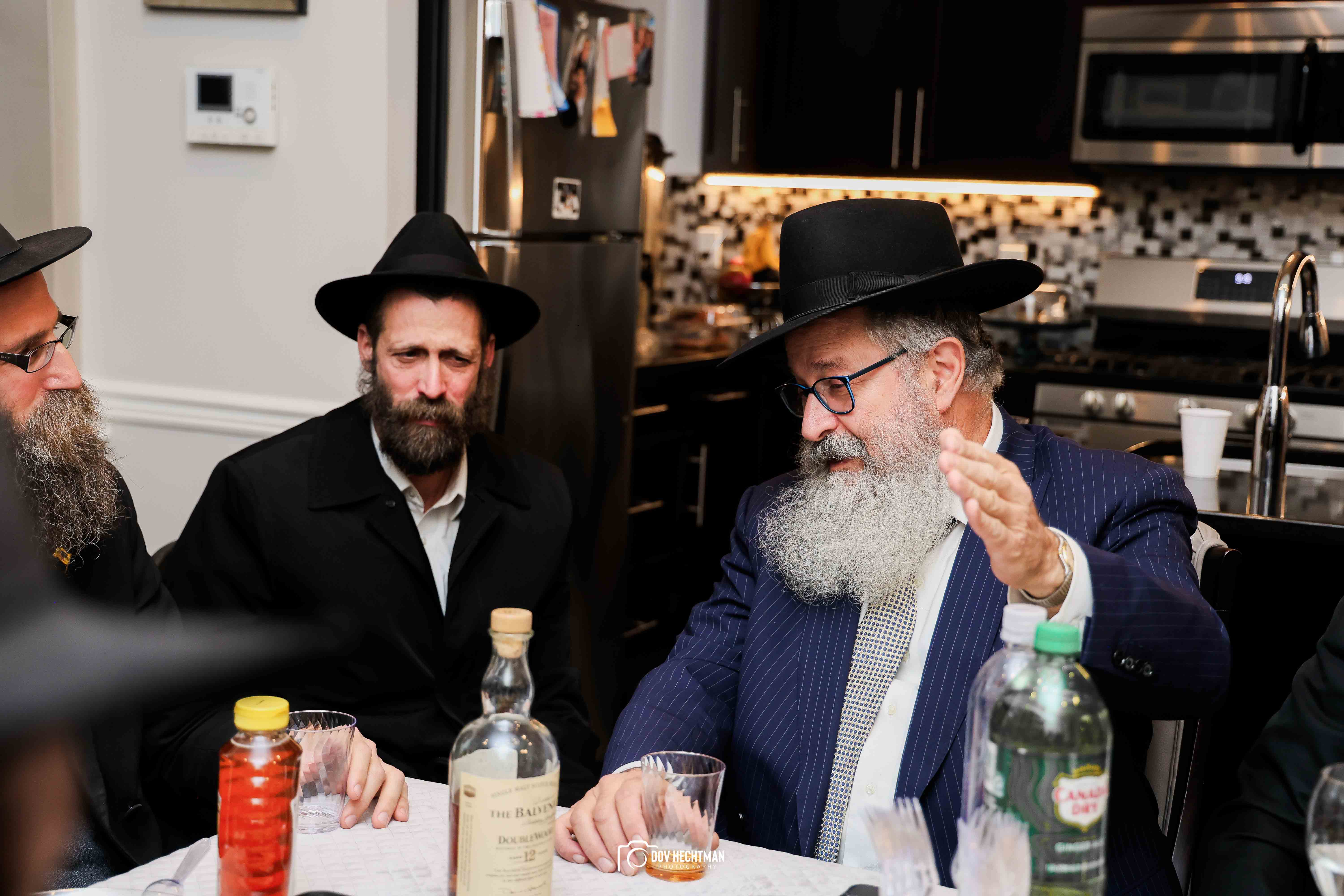 From Israel's War Room to 770: Yoav Gallant goes to Brooklyn to thank Chabad emissaries
