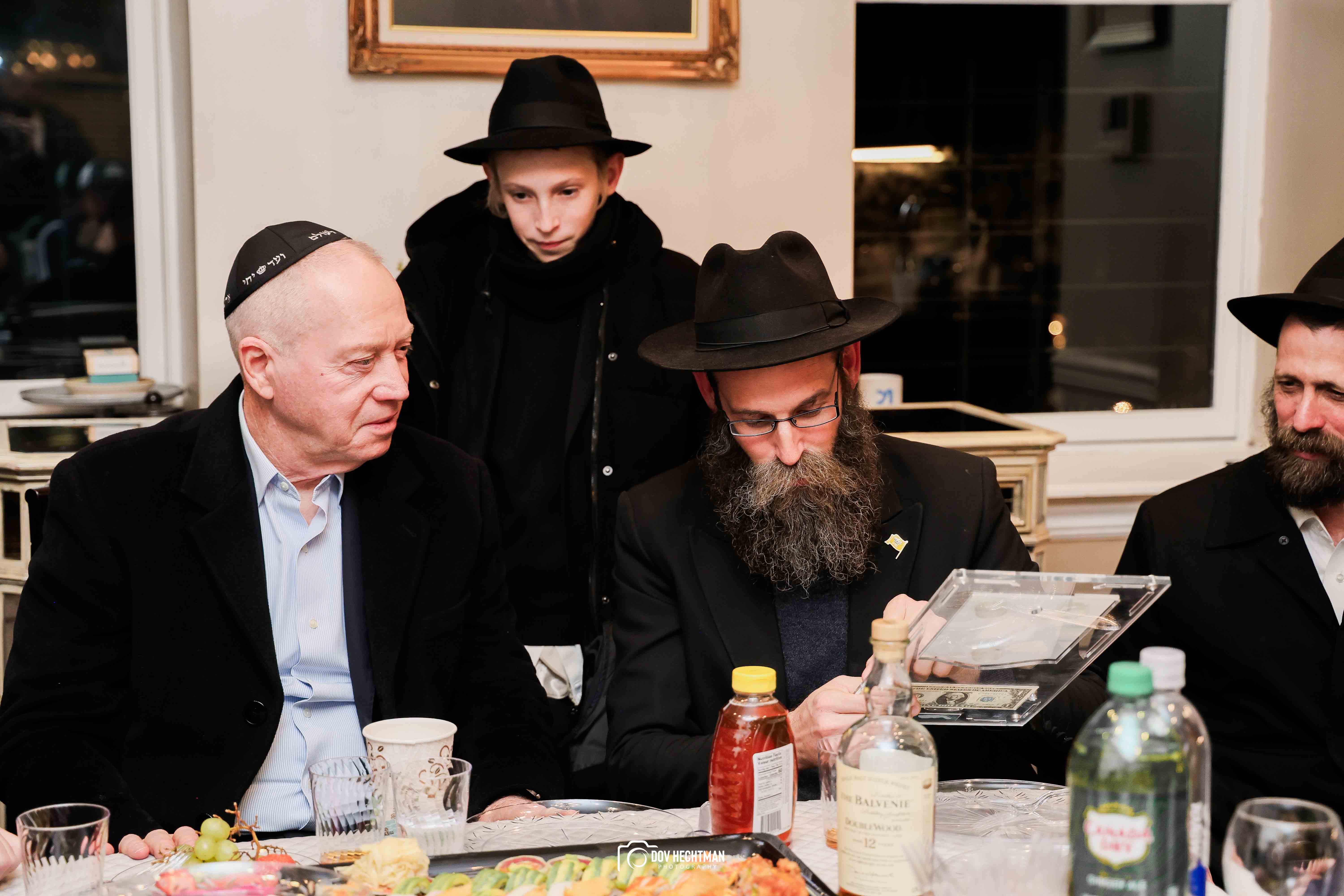 From Israel's War Room to 770: Yoav Gallant goes to Brooklyn to thank Chabad emissaries