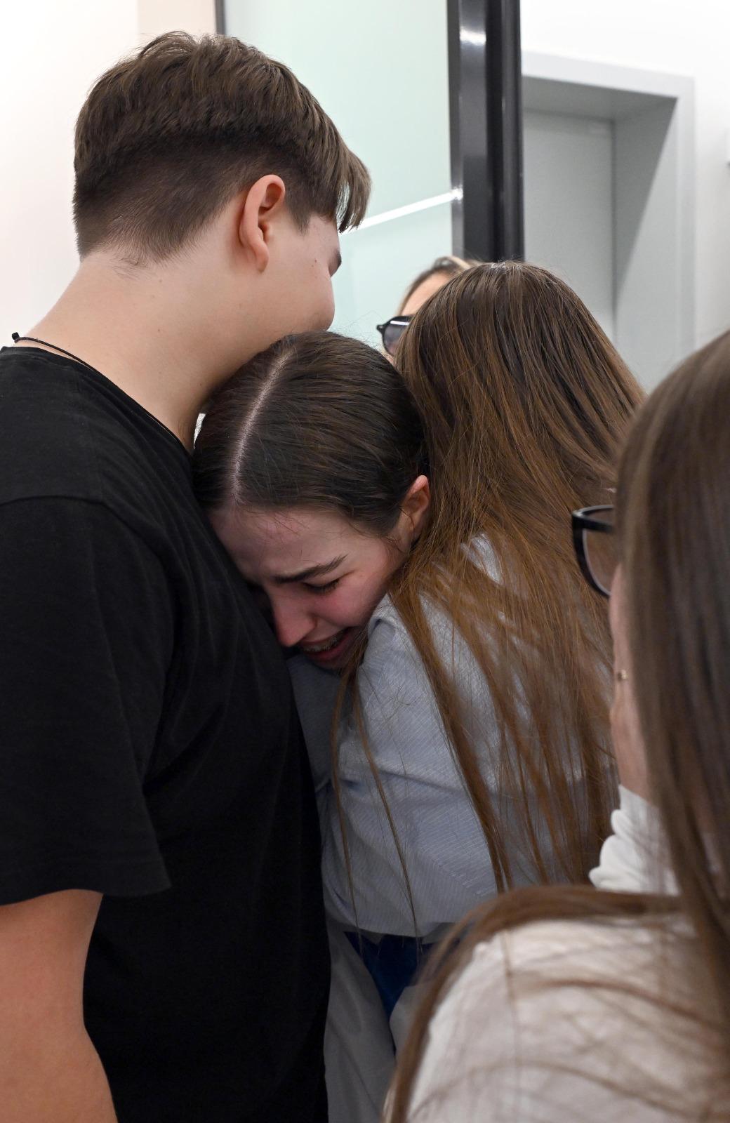 WATCH: Agam Berger breaks down when she sees her brother, "You're so tall, as tall as dad!"
