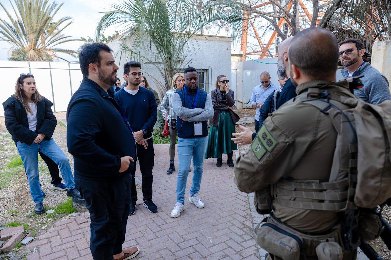 Brazilian delegation visiting Israel