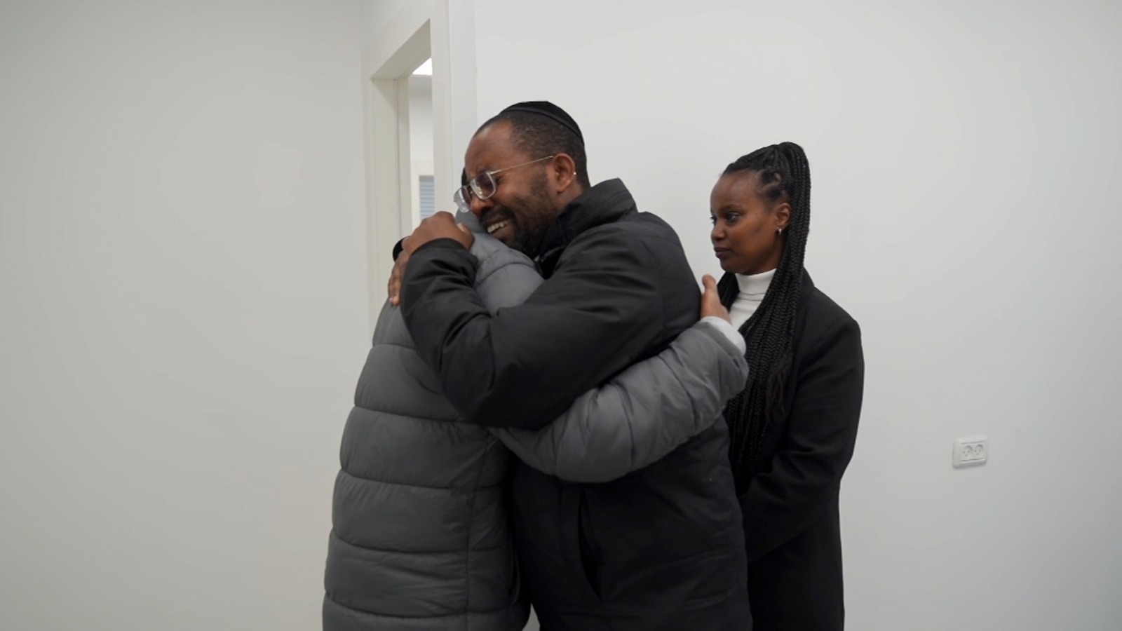 Avera Mengistu released from Hamas captivity after over 10 years