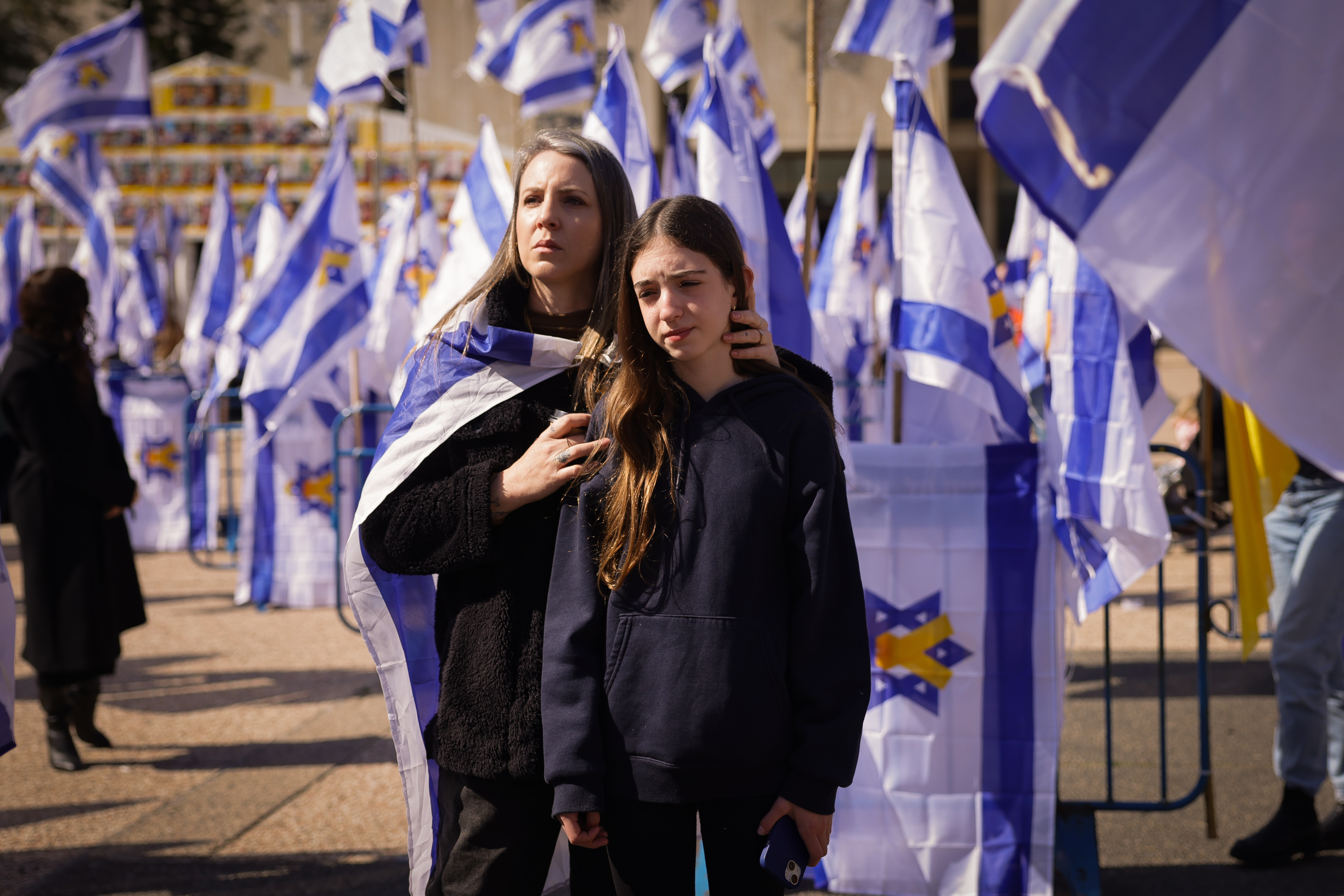 Heartbreaking photos: Israel bids final farewell to Shiri, Ariel and Kfir Bibas