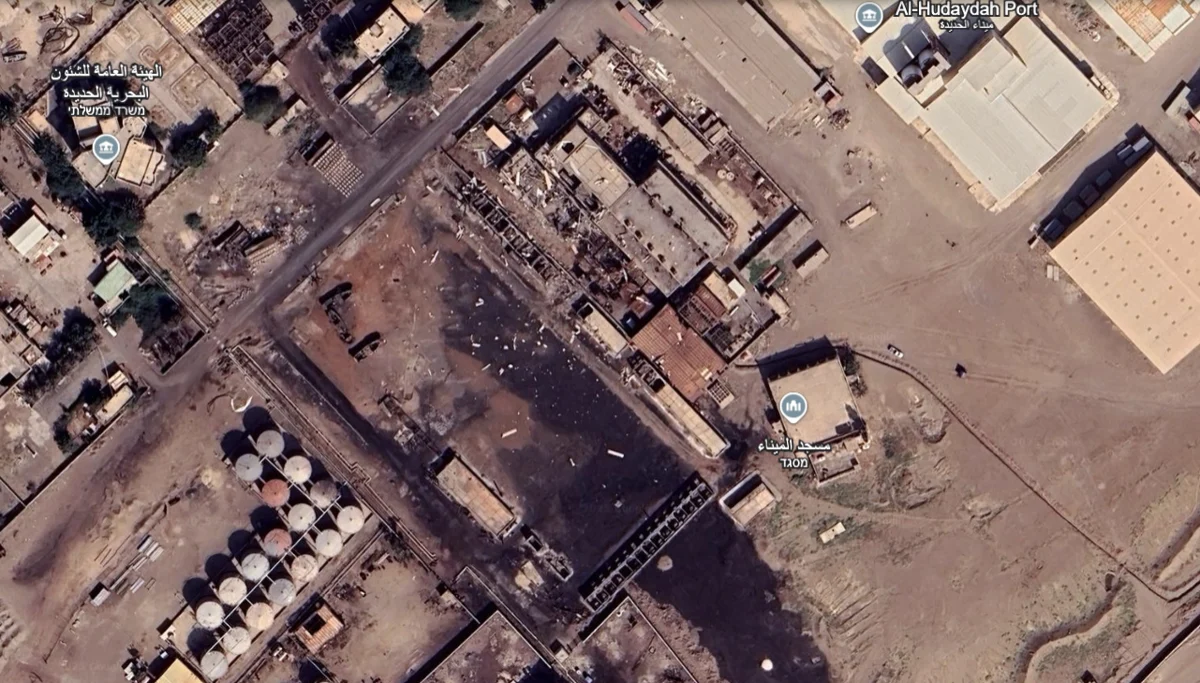 Google maps reveals damage at Hodeidah port