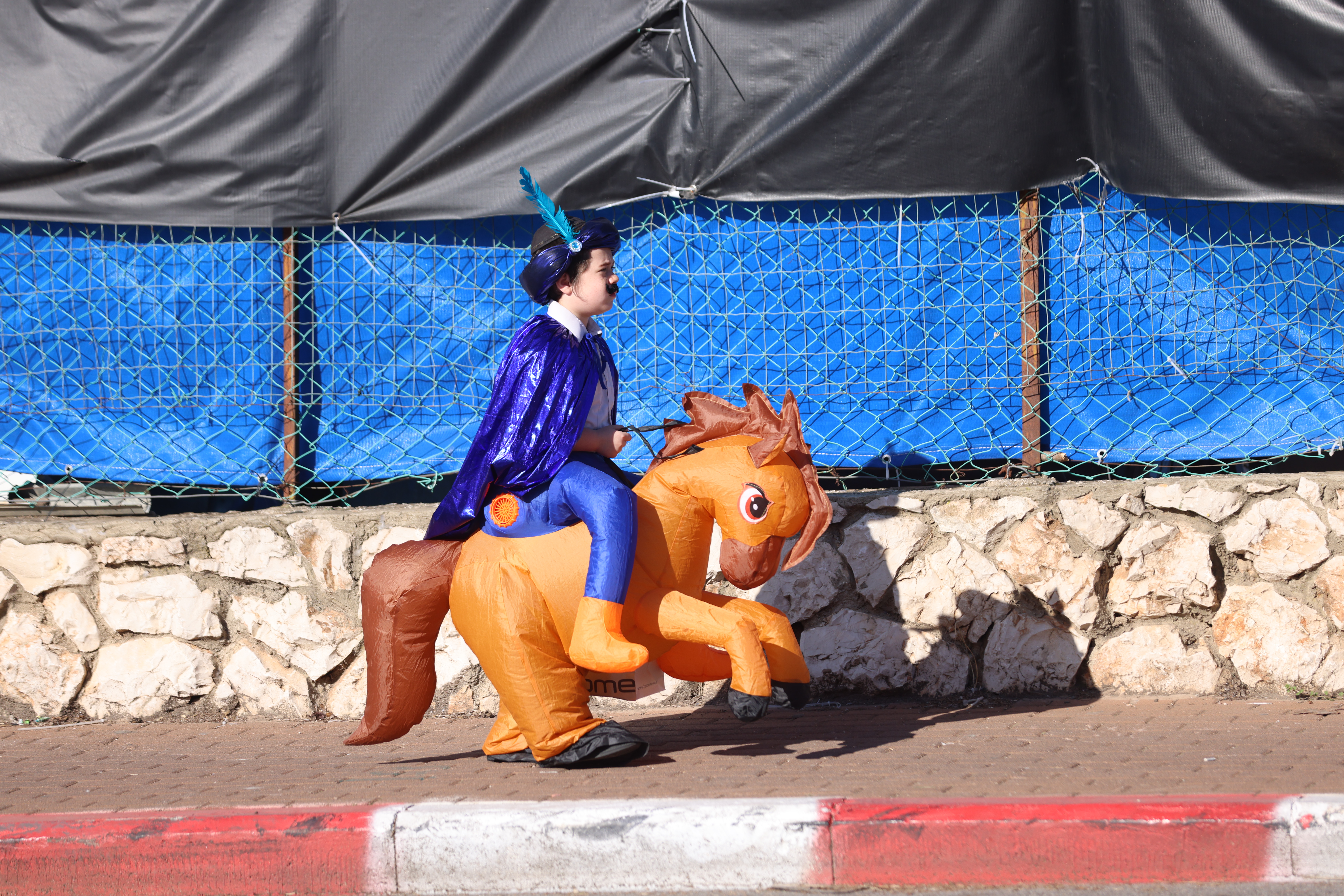 IN COLOR: Israeli kids get into the Purim spirit