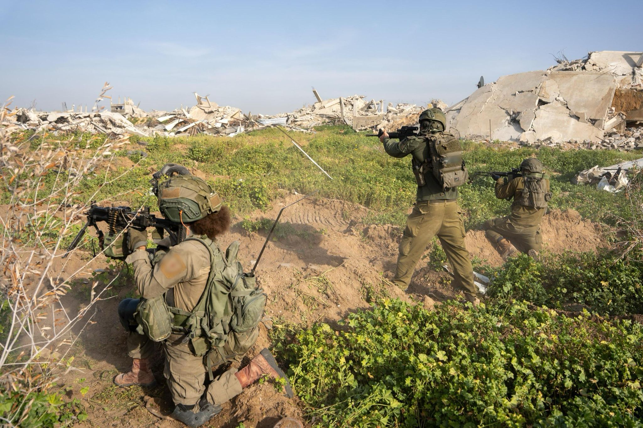 IDF soldiers operating in Rafah