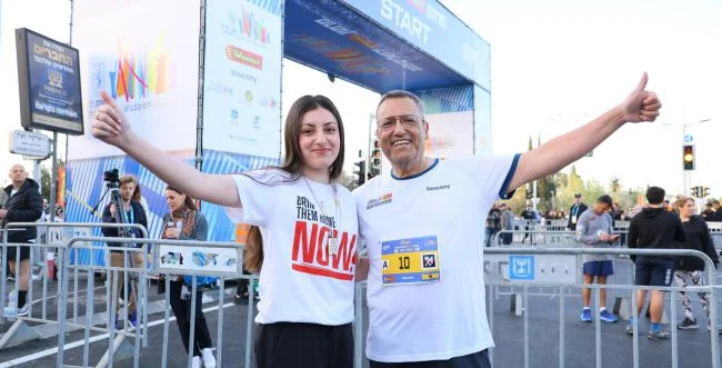 Karina Ariev with Jerusalem mayor Moshe Lion