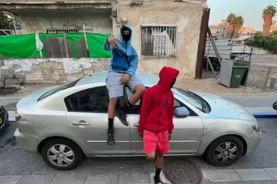 Criminal youth related to the SSQ gang