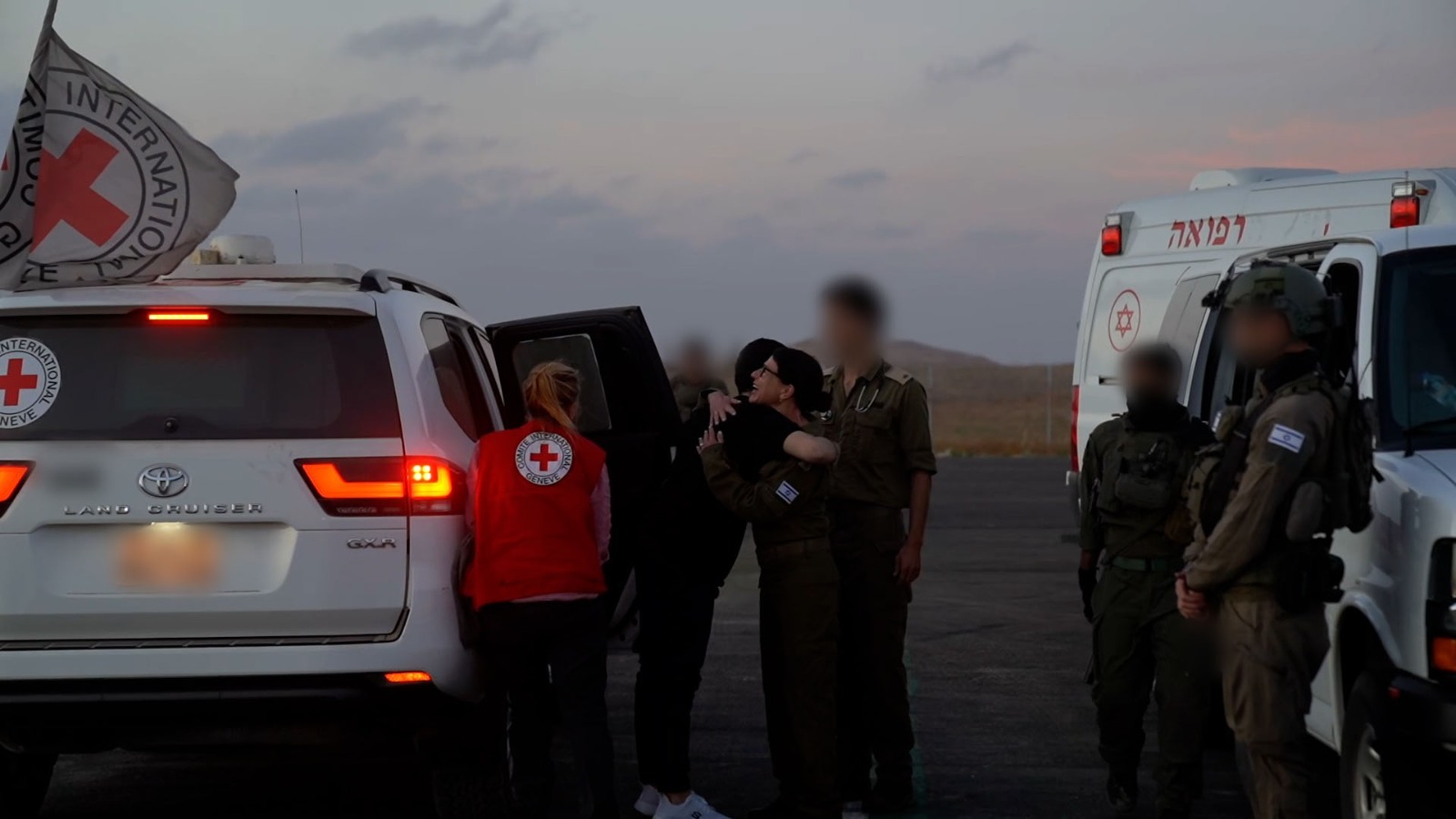 WATCH: Hostage Edan Alexander finally reunites with his family after 19 months in hell