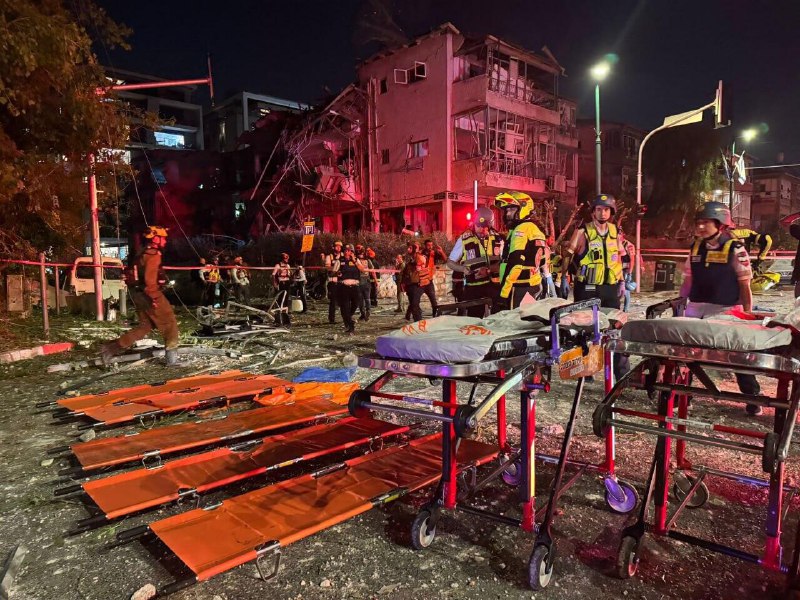 WATCH: Iran Penetrates Israel’s Air Defenses — Massive Destruction in Tel Aviv