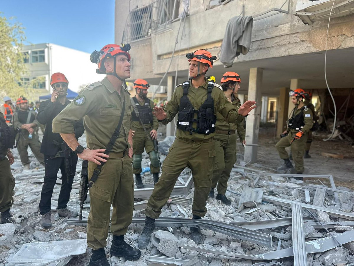 Soroka Hospital hit in latest Iranian barrage; About 50 wounded, 6 seriously | WATCH