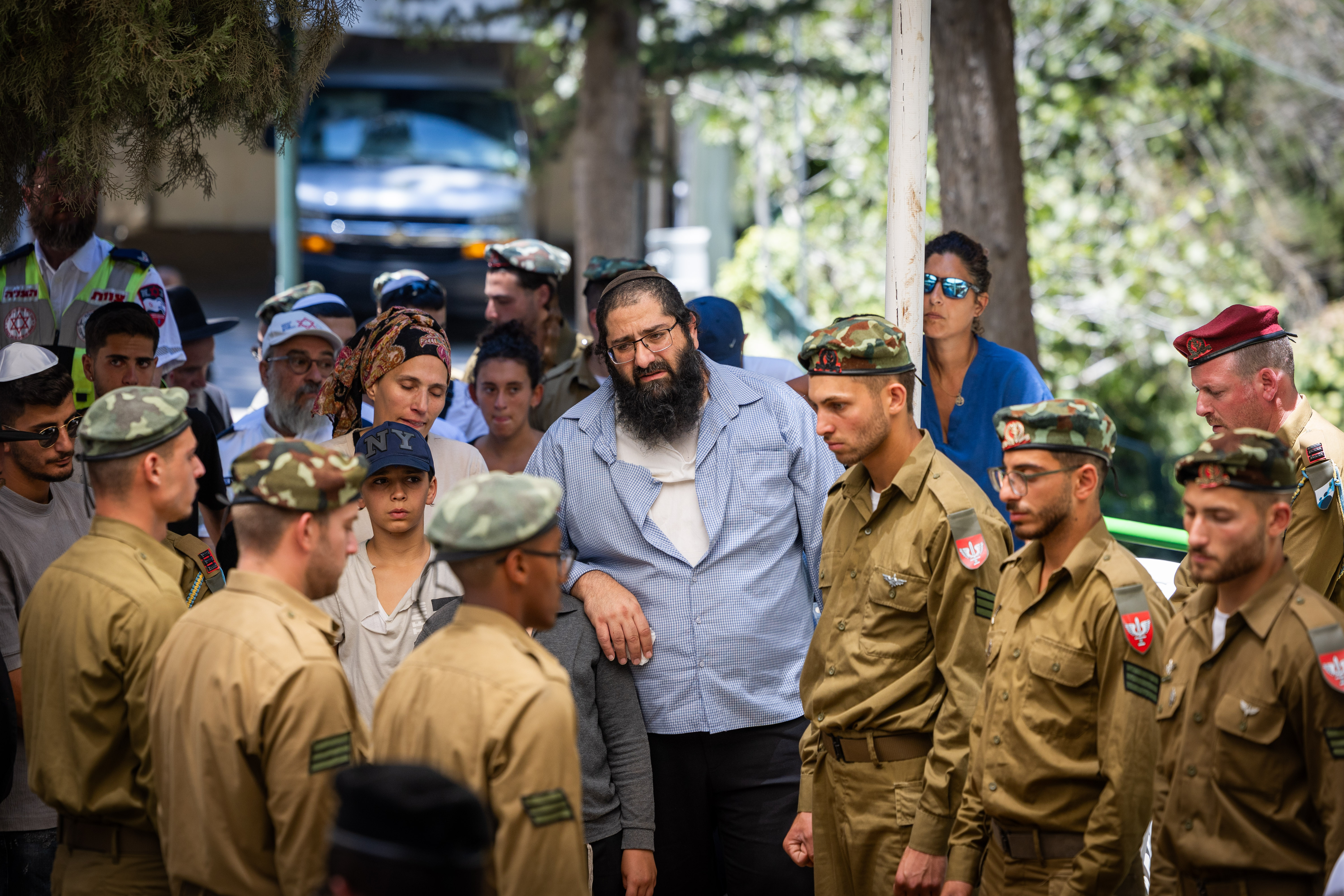 Fallen soldier Moshe Nissim Frech is laid to rest | WATCH