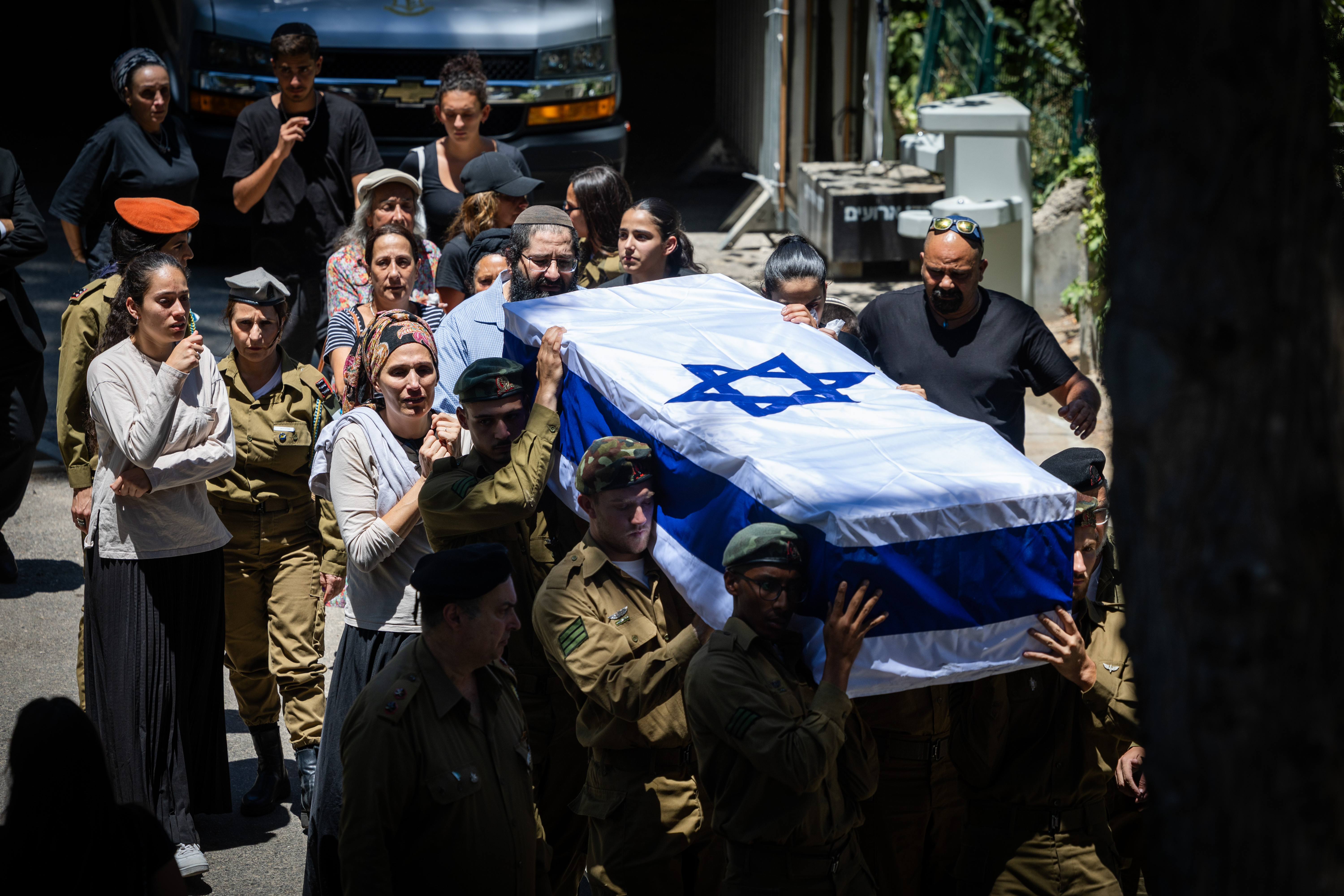 Fallen soldier Moshe Nissim Frech is laid to rest | WATCH