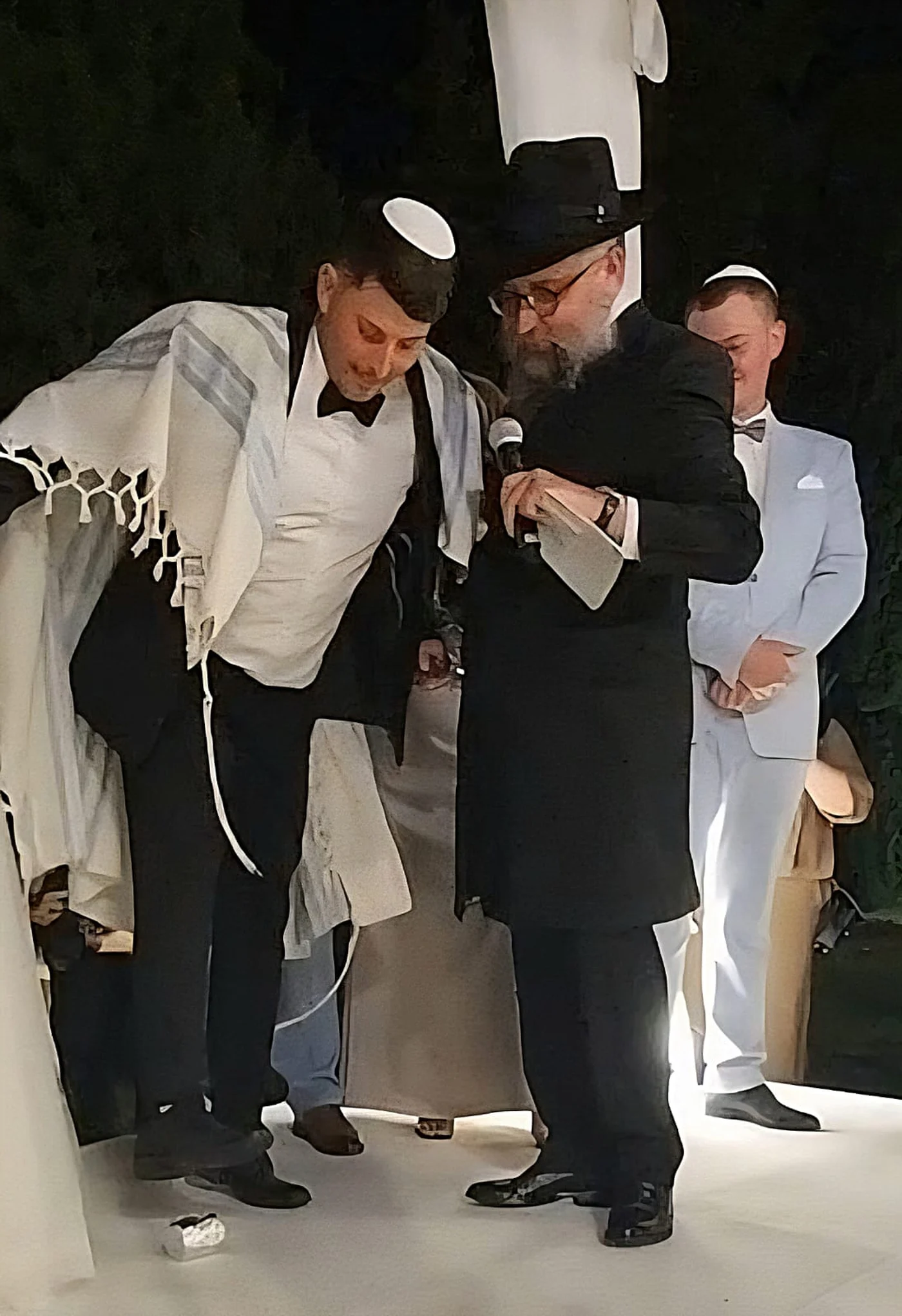 After 19 Surgeries, Amputee Israeli Soldier Walks Down the Aisle