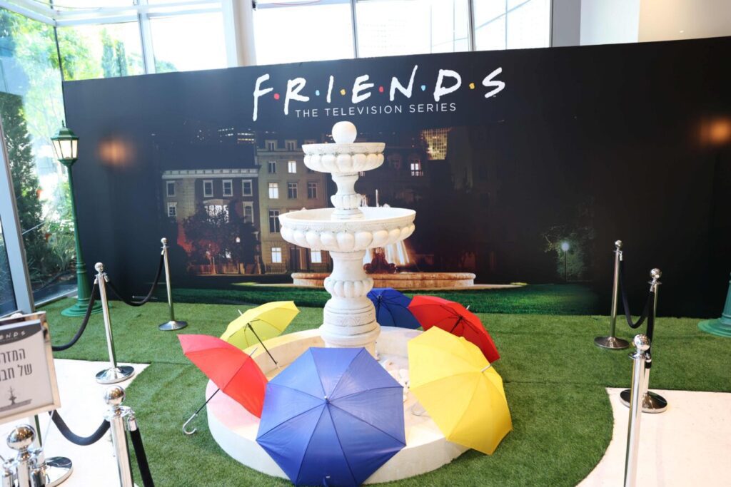 FRIENDS pop up in Tel Aviv