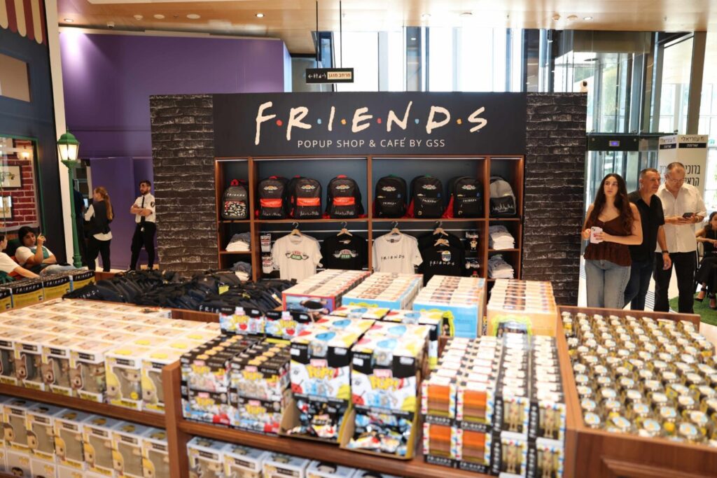 FRIENDS pop up in Tel Aviv