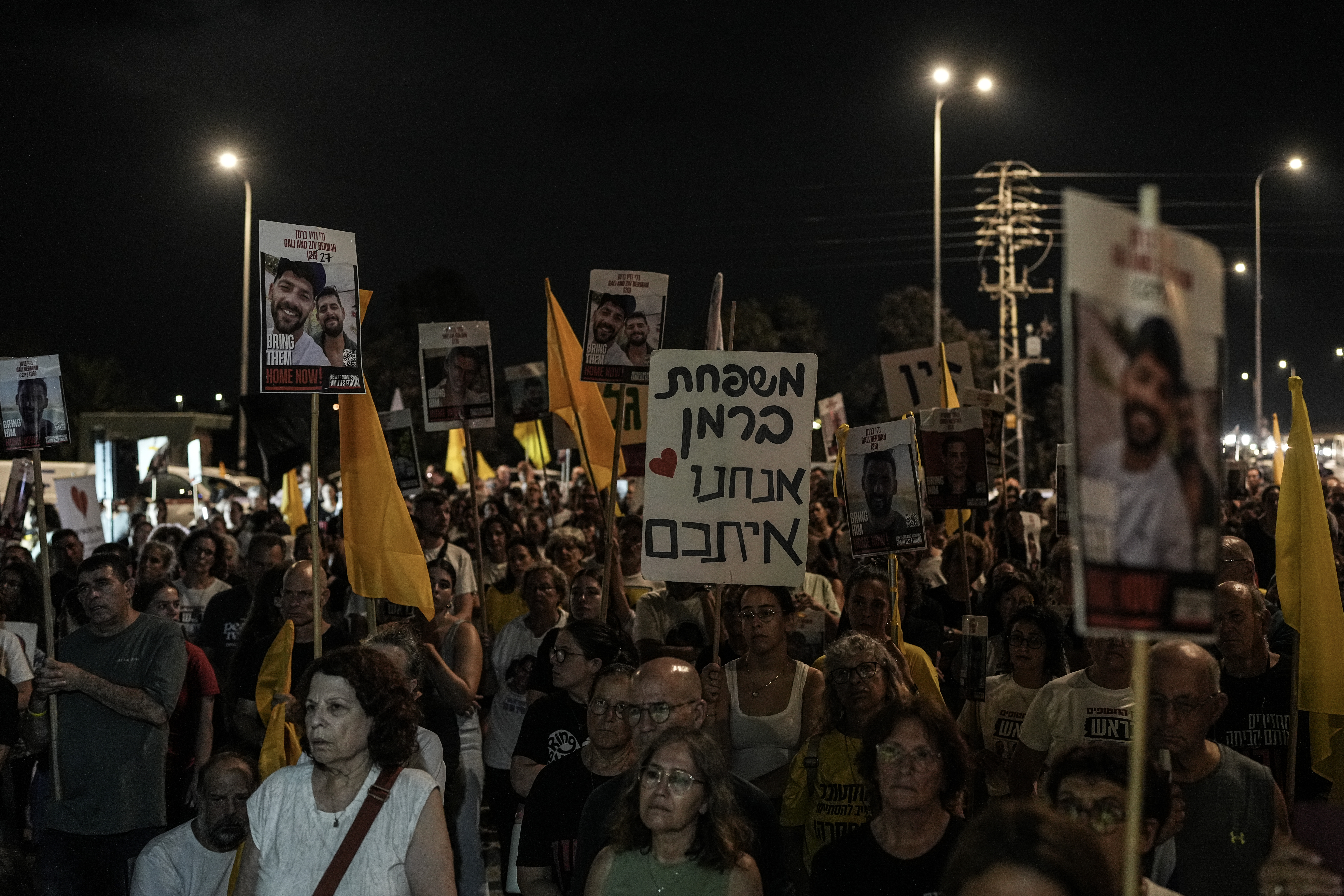 Protest asking for the return of the Hostages