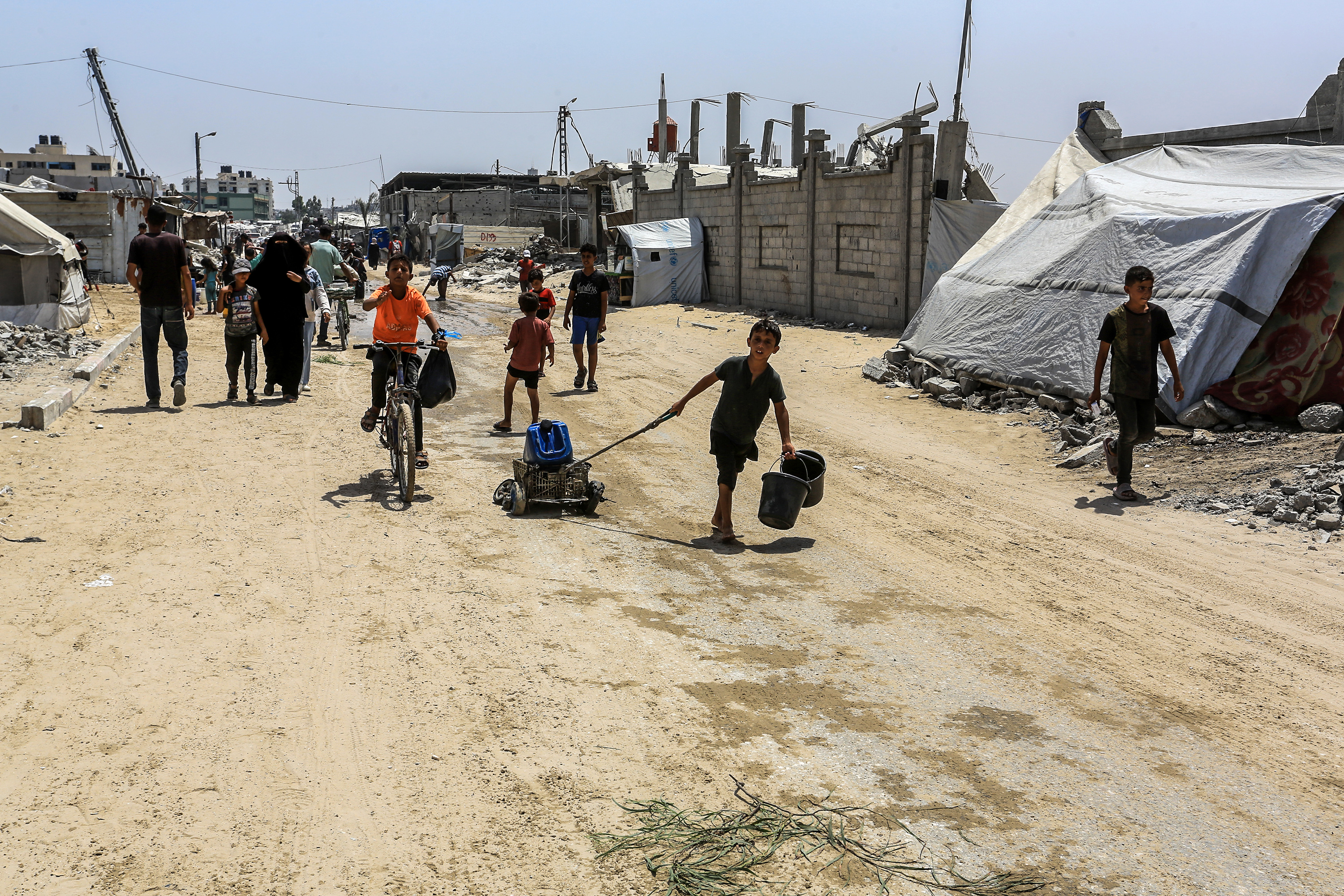 Khan Yunis, in the southern Gaza Strip, August 19, 2025. 