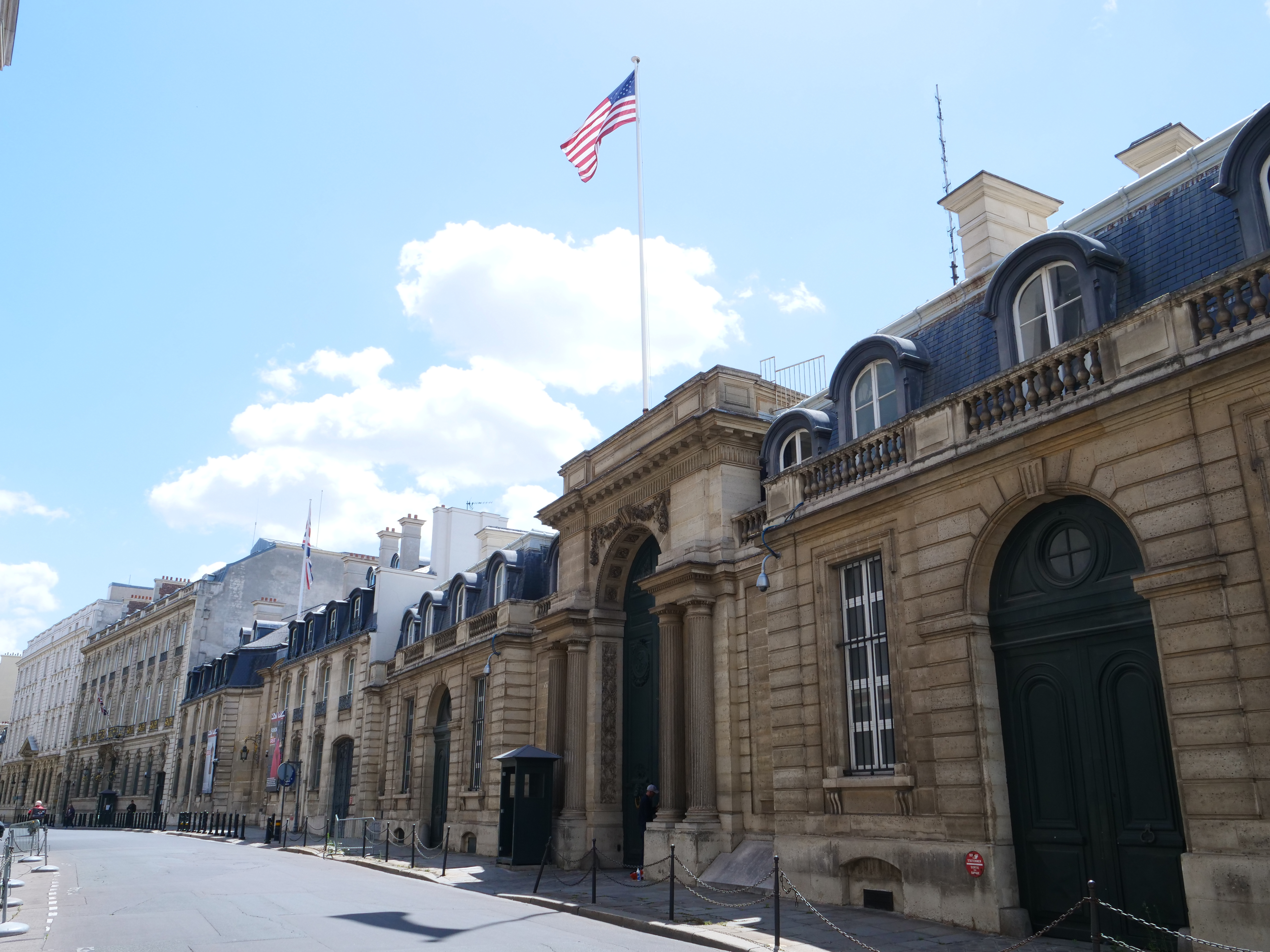 The US Embassy in Paris