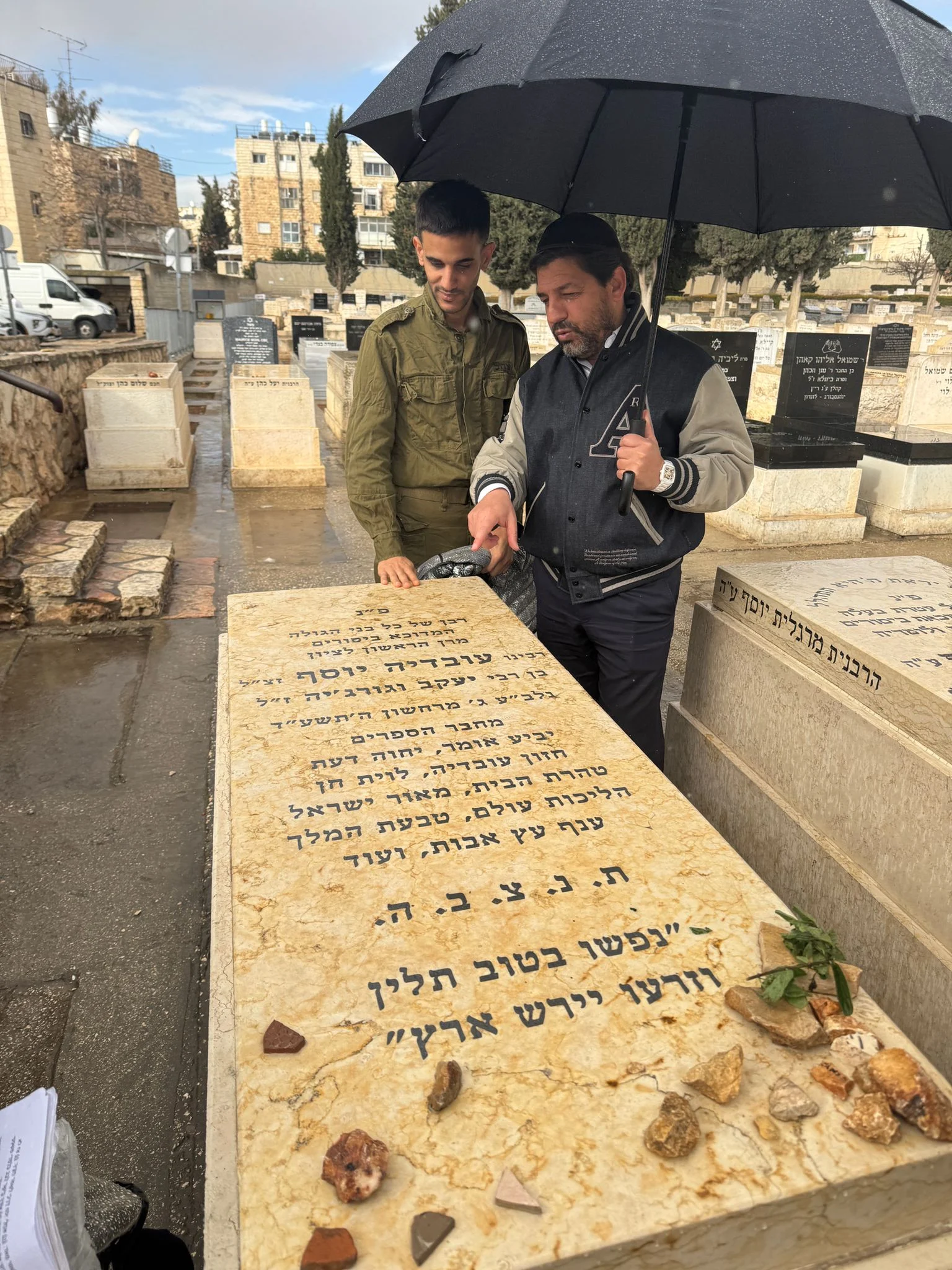 Kazem Khalilia with celebrity rabbi Mordechai Hassidim