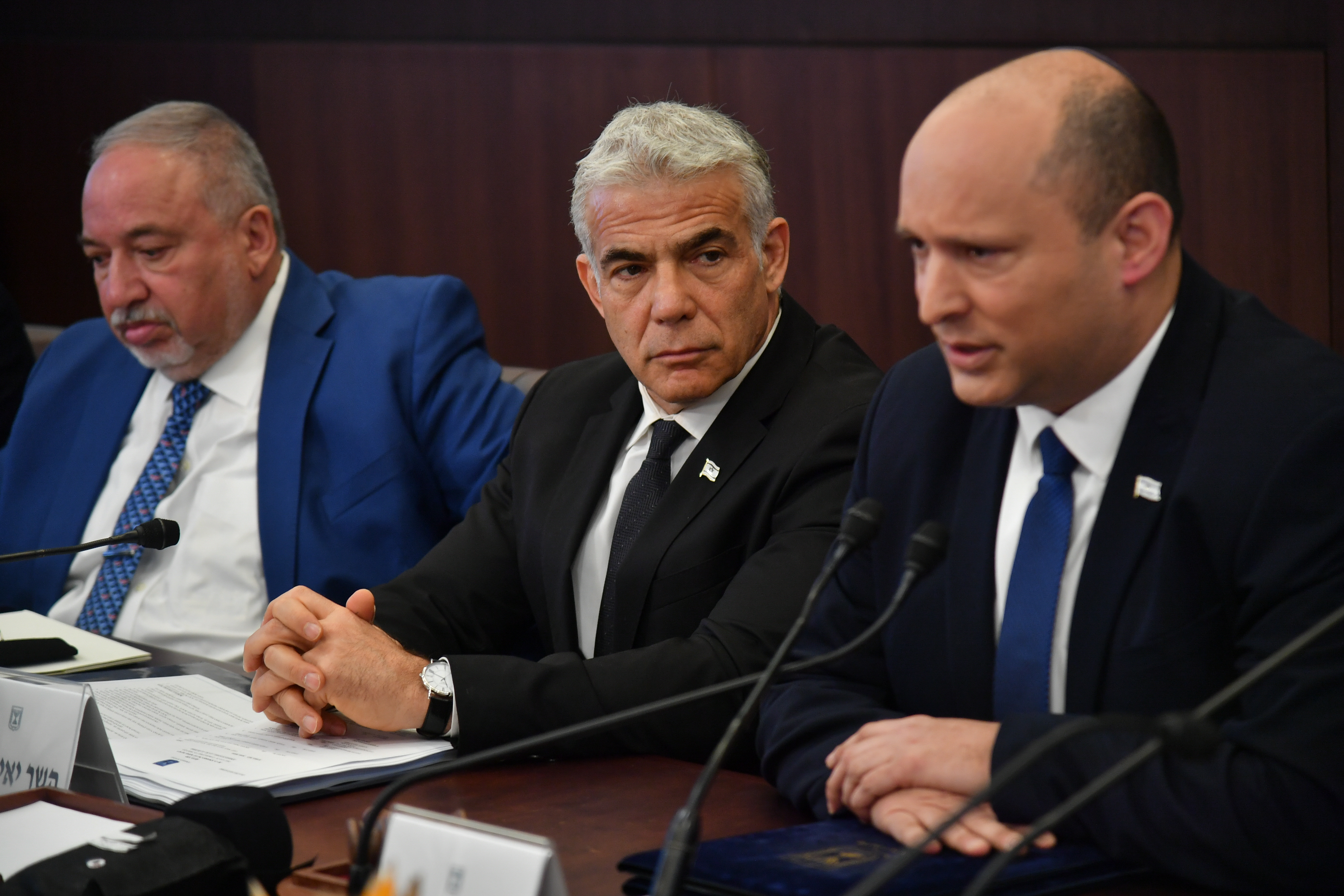 sraeli Prime Minister Naftali Bennett leads a cabinet meeting at the Prime Minister's Office in Jerusalem 