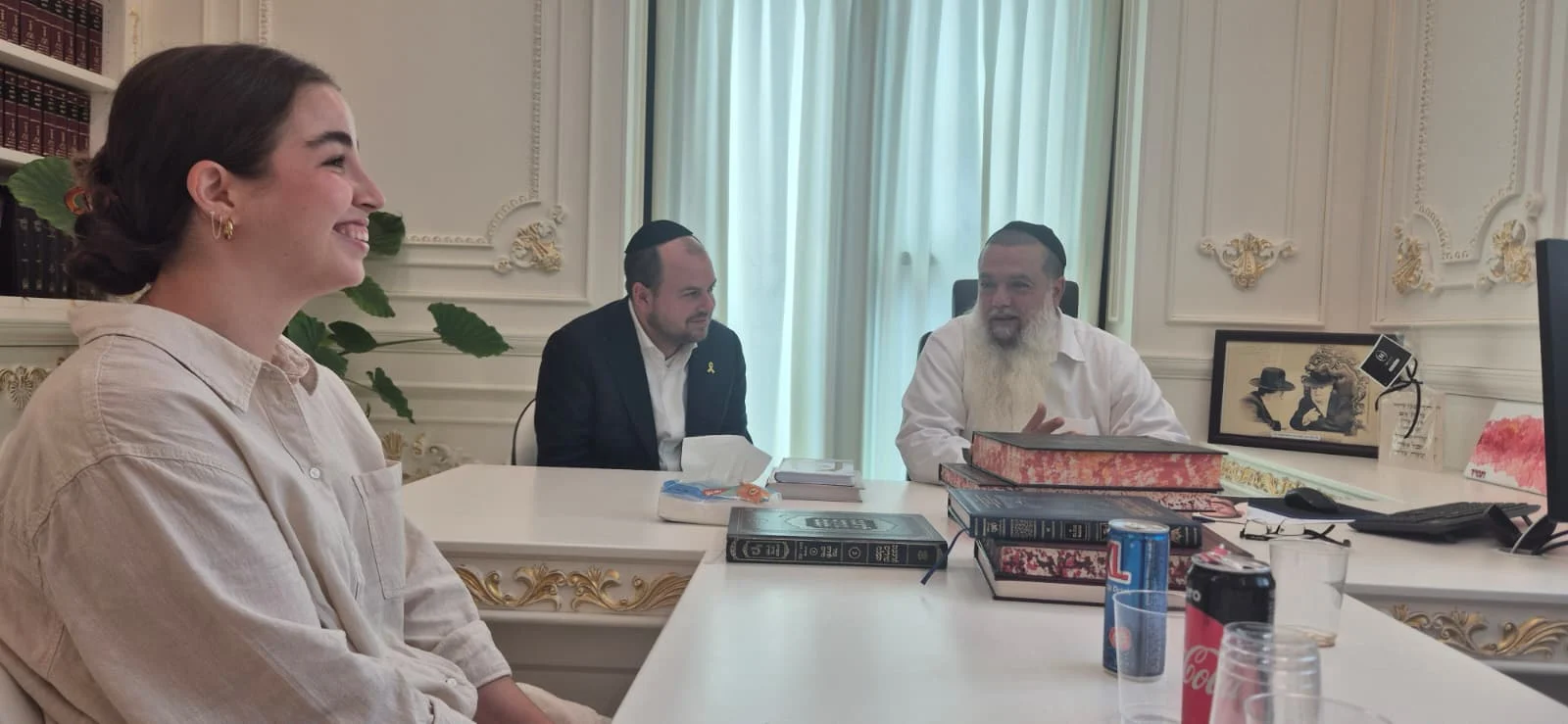 Agam Berger Meets Rabbi Yigal Cohen: "You Kept Your Faith Even in Hell" | WATCH