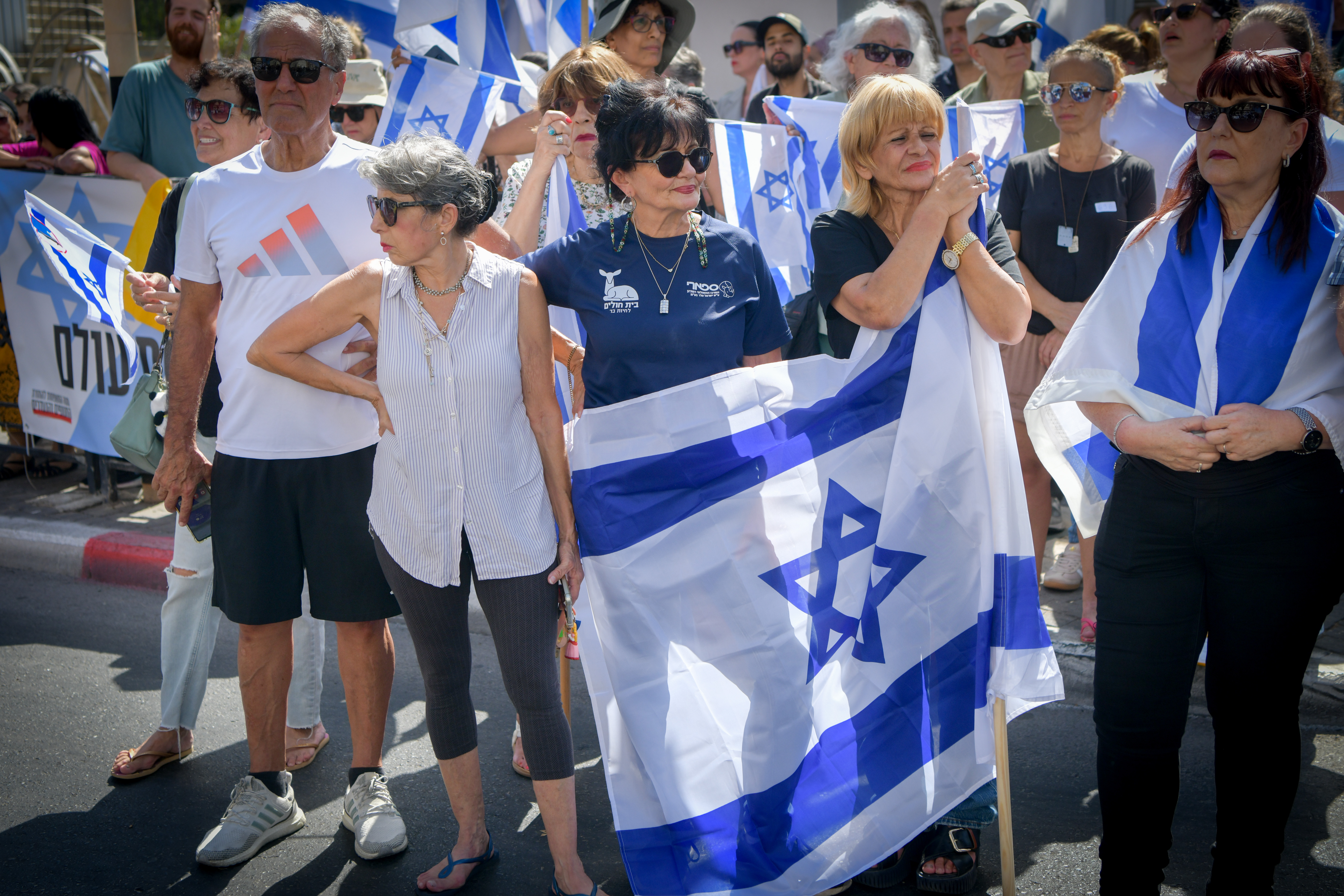 Hundreds attend the funeral procession of slain Israeli hostage Idan Shtivi, on September 01, 2025.