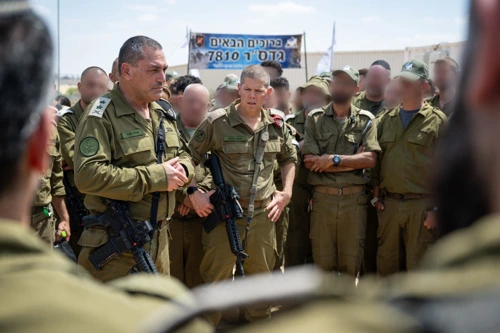 Chief of Staff Eyal Zamir during base visit