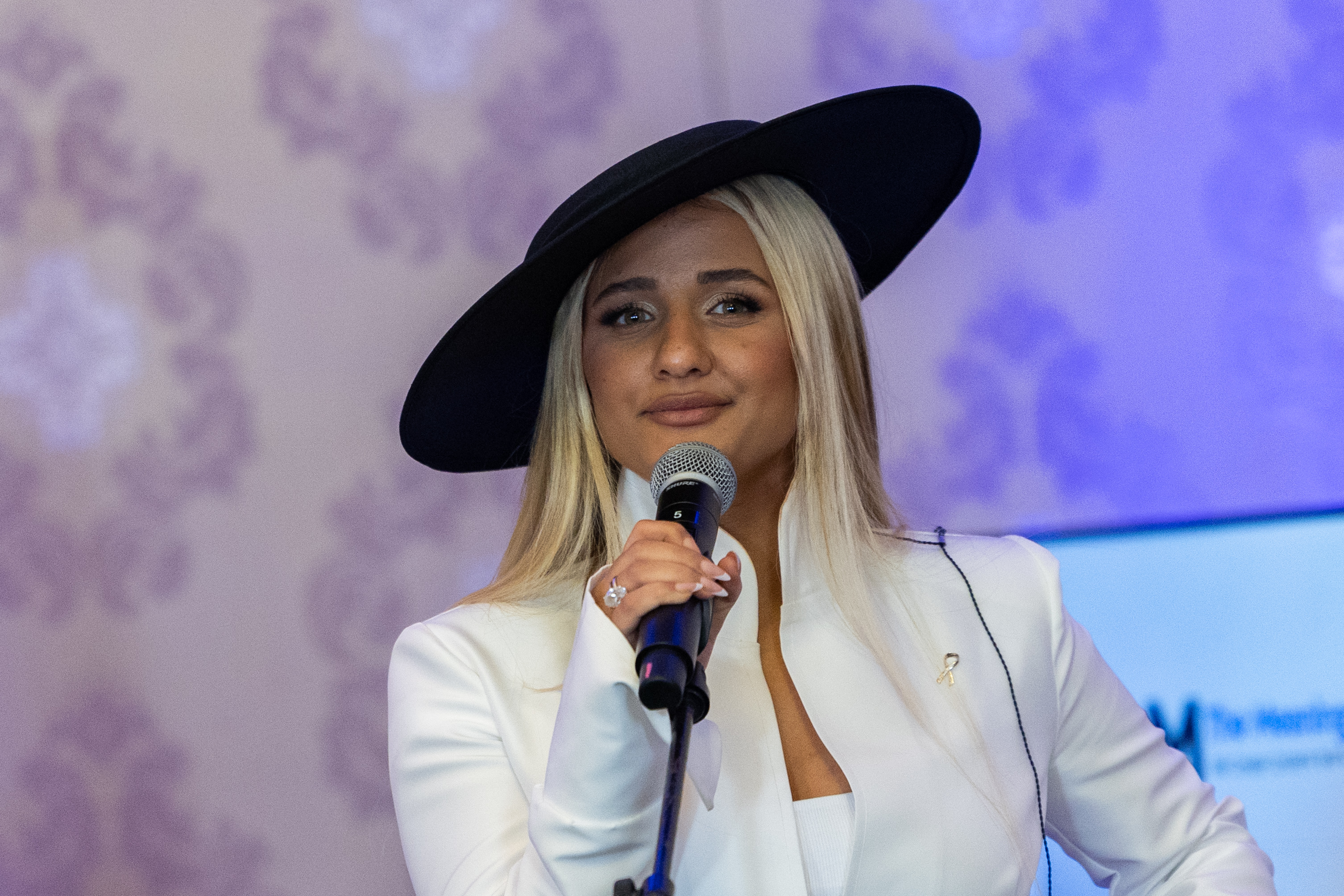 Israeli Singer Eden Ben Zaken