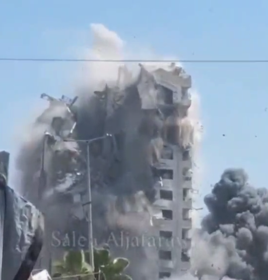 IDF bombs 14 story Hamas Tower in Gaza City | WATCH