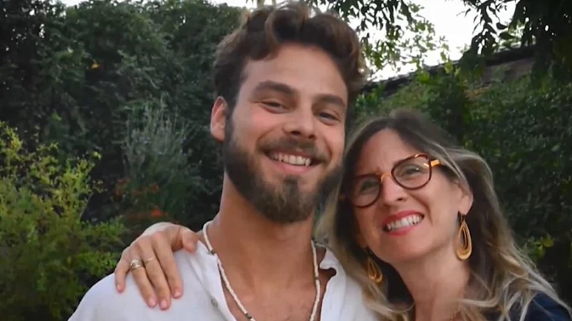 Alon Ohel and his mother 