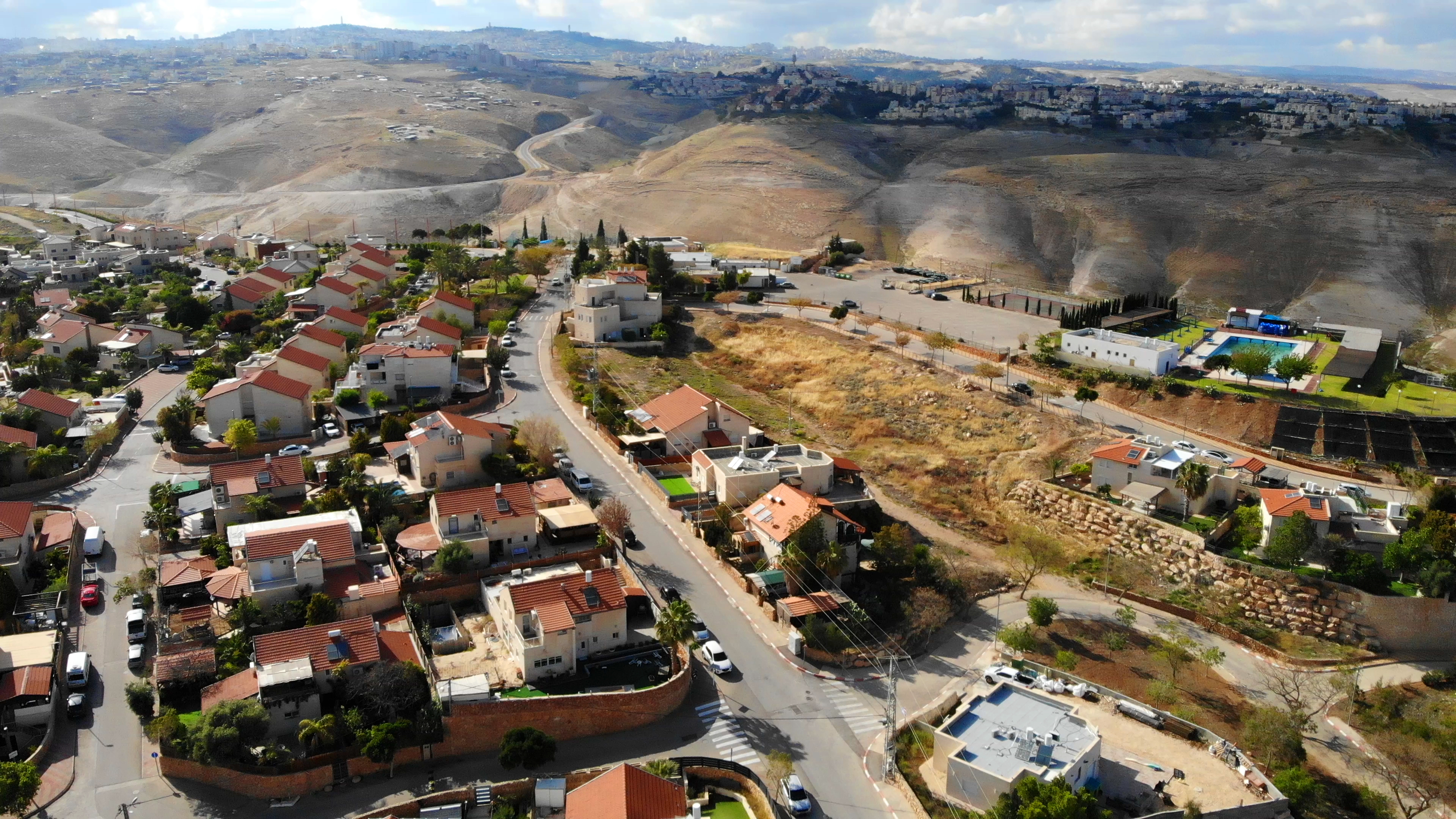 Ma'aleh Adumim