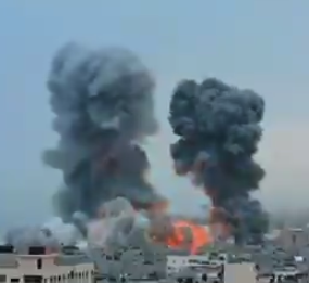  Israel Pounds Hudaydah Port in Yemen | WATCH