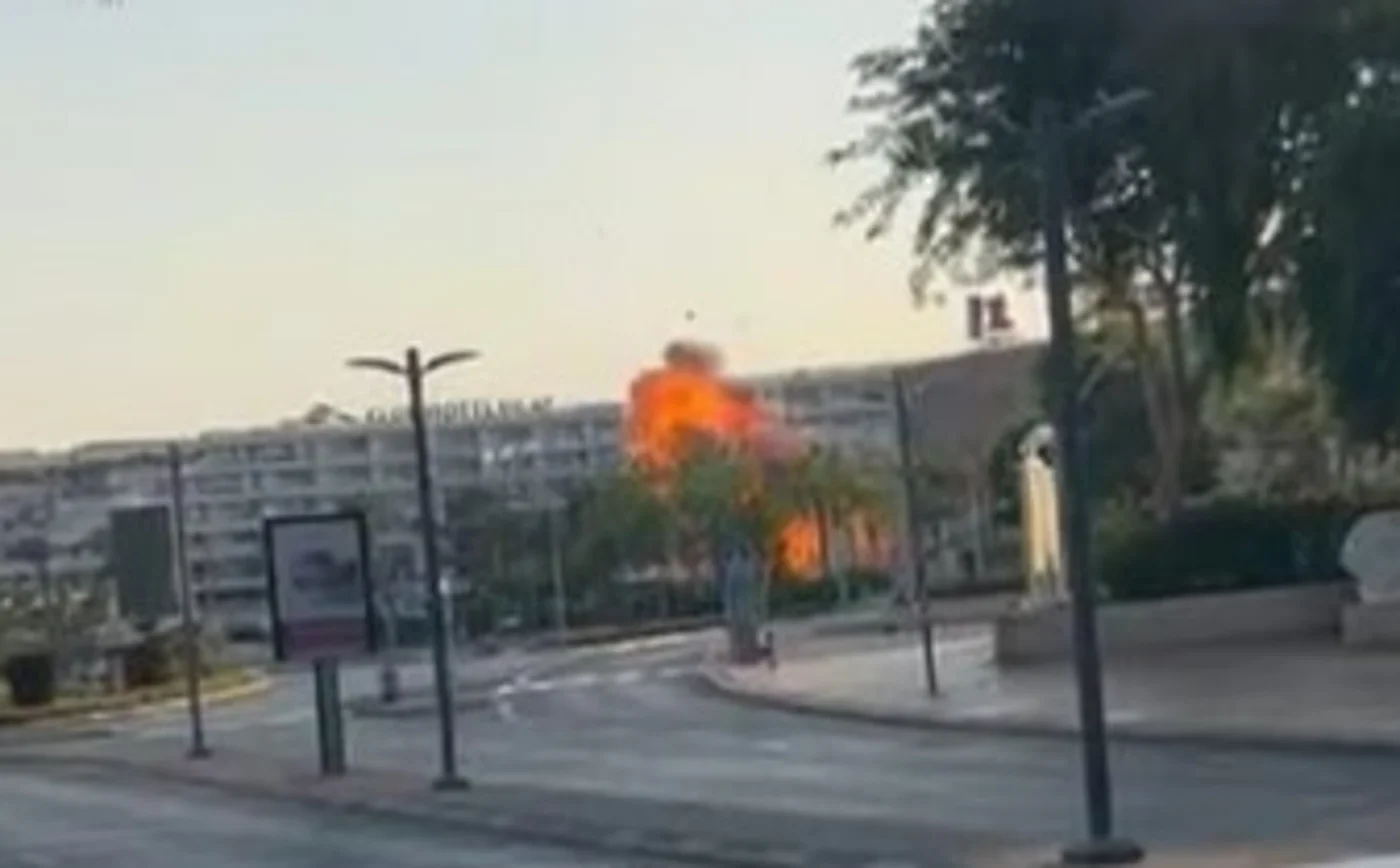 Houthi Drone Crashes in Eilat, Injuring 22, Two Seriously