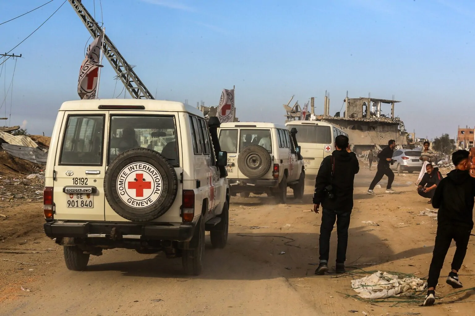 Red Cross vehicles arrive in Gaza