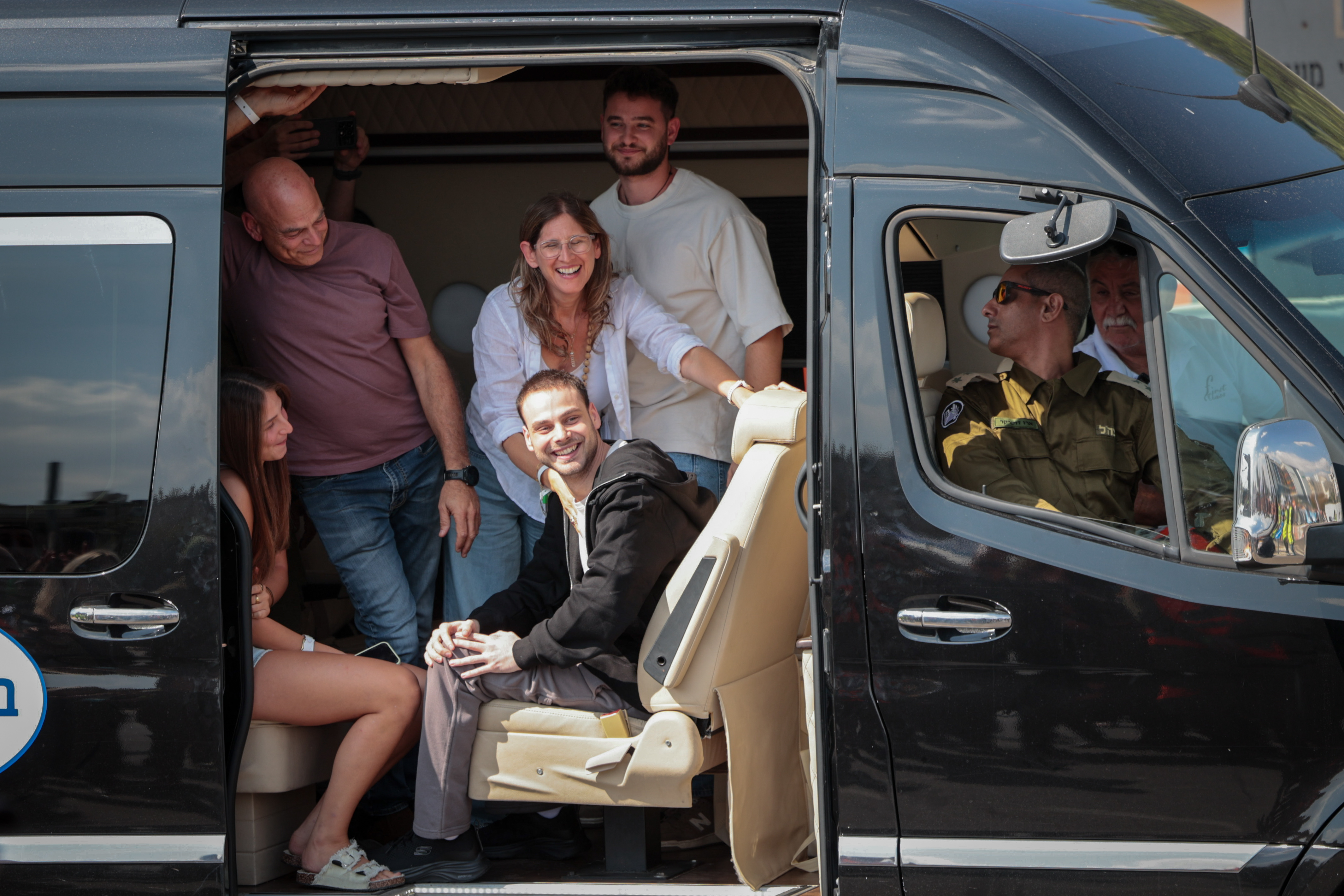 Released hostage Alon Ohel arrives to Beilinson hospital, October 13, 2025. 