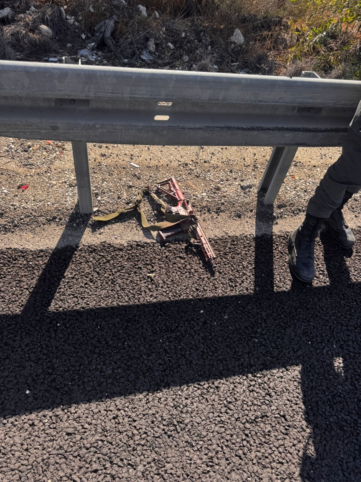 Weapons used in the shooting