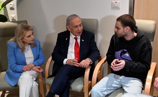 Prime Minister Benjamin Netanyahu meeting with released hostages