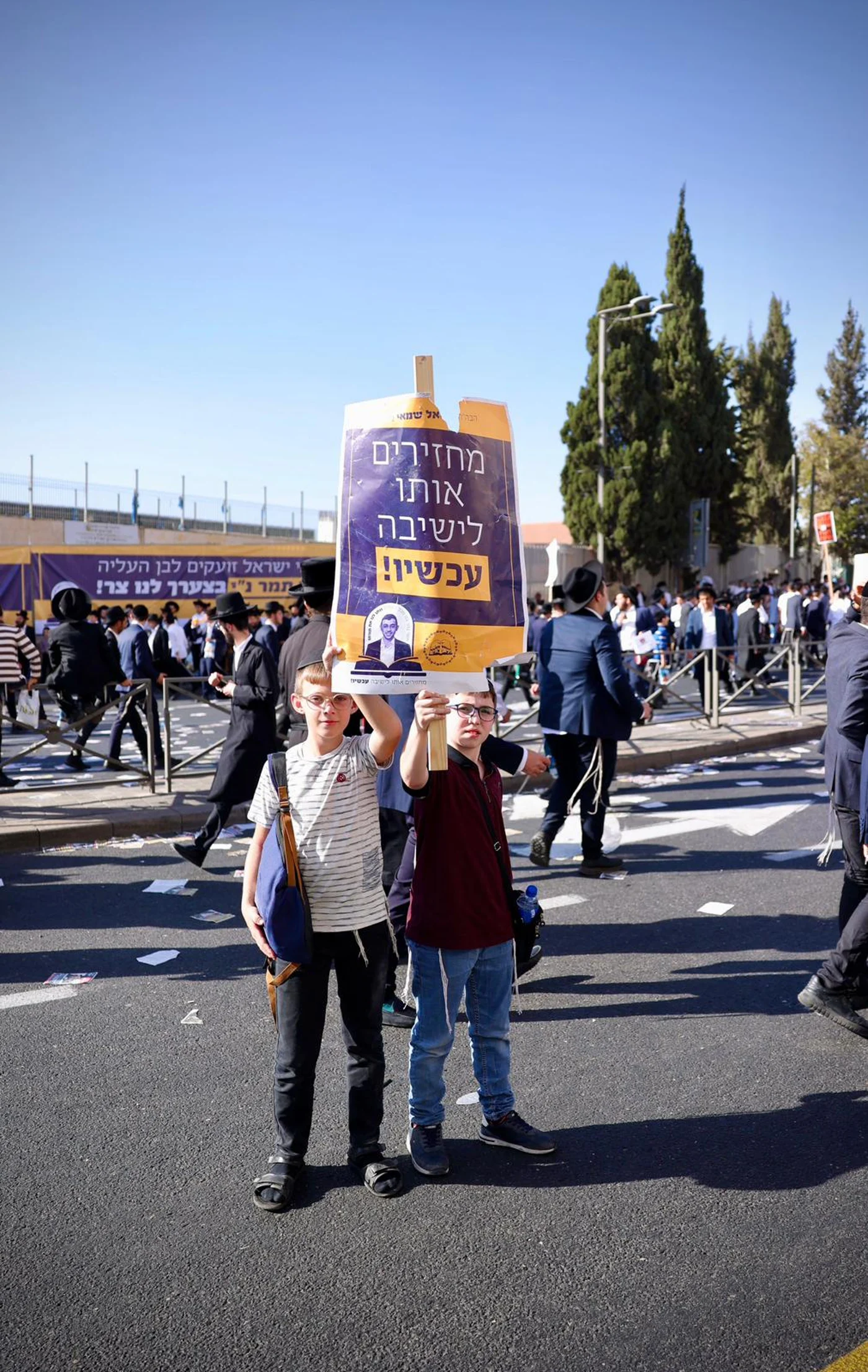 Photo: Daniel nefosi, David Mendelson