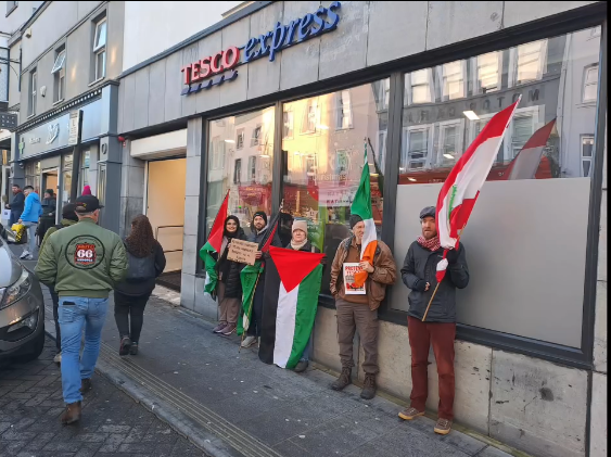 Tesco Under Siege: BDS Bullies Demand Supermarket Reward Worker Who Refused to Handle Israeli Produce