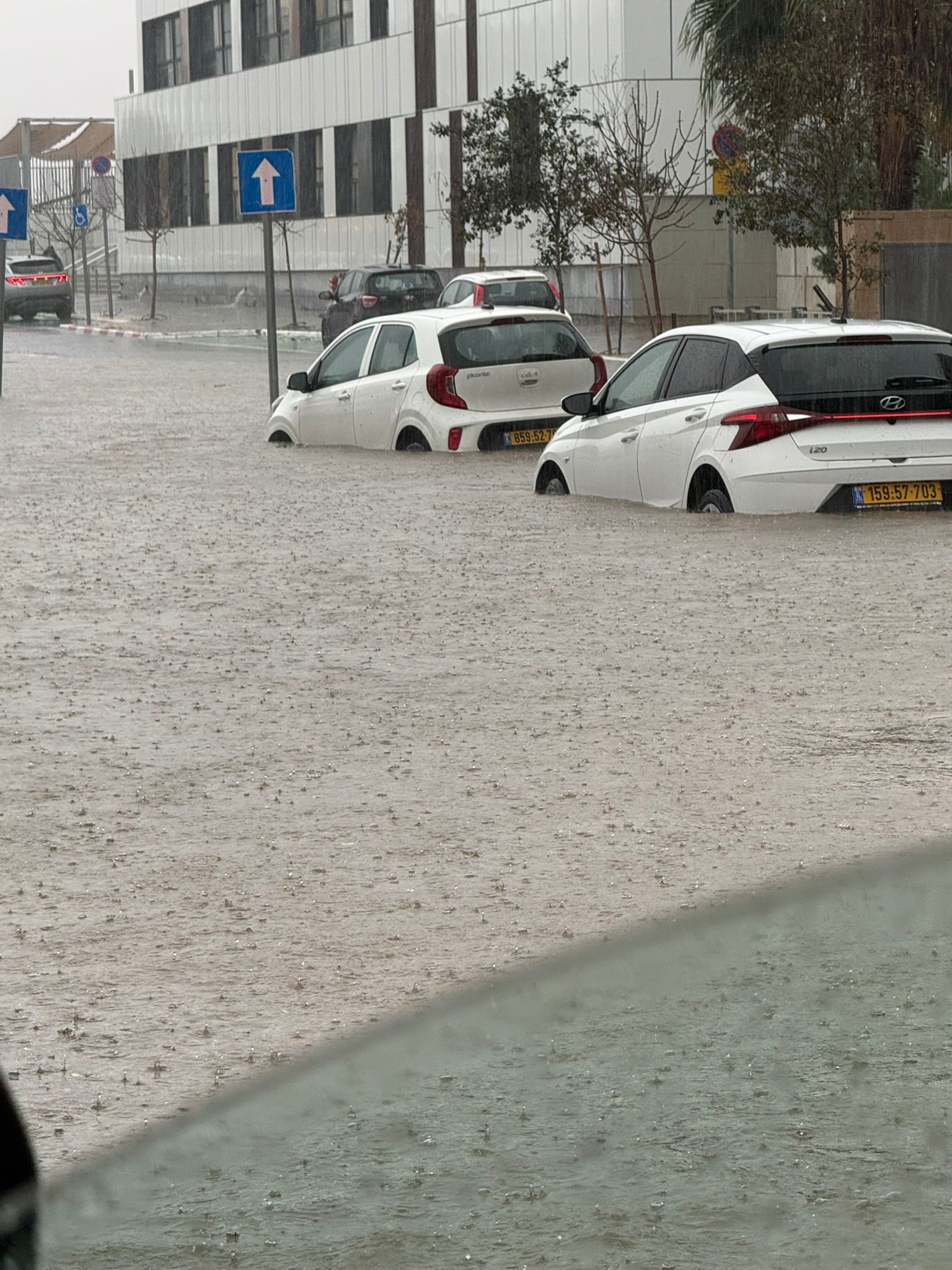 Byron hits Israel, 11 December 2025